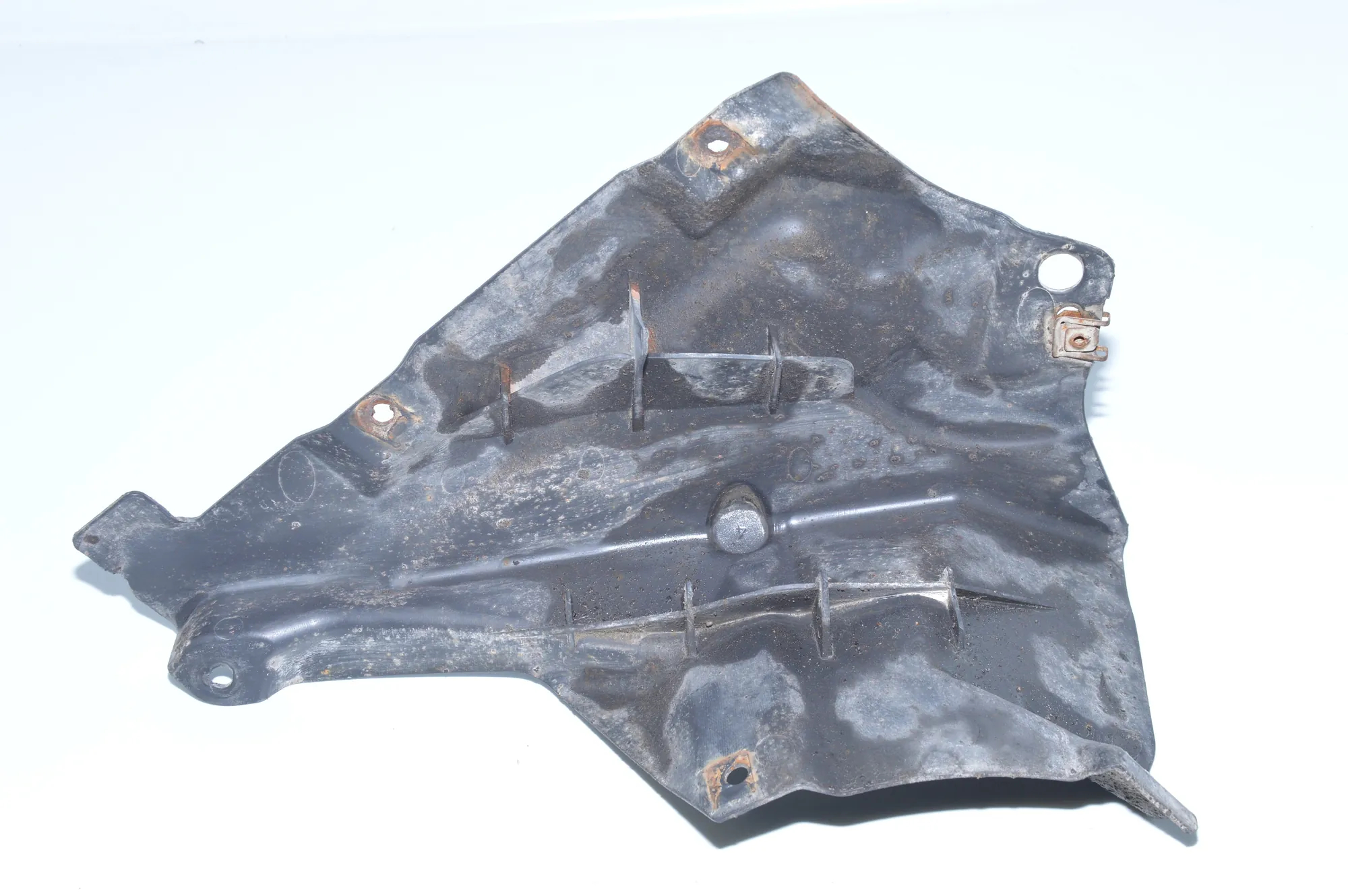 Front Right Arch Liner Rear Part – OEM 7159190 · BMW 3 (E90) 325 xi 2007 – 4