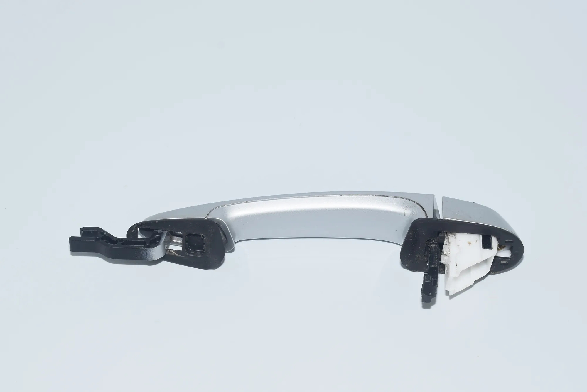 Front Left Door Exterior Handle · BMW 3 (F30, F80) 320 d Efficient Dynamics 2014 – 2
