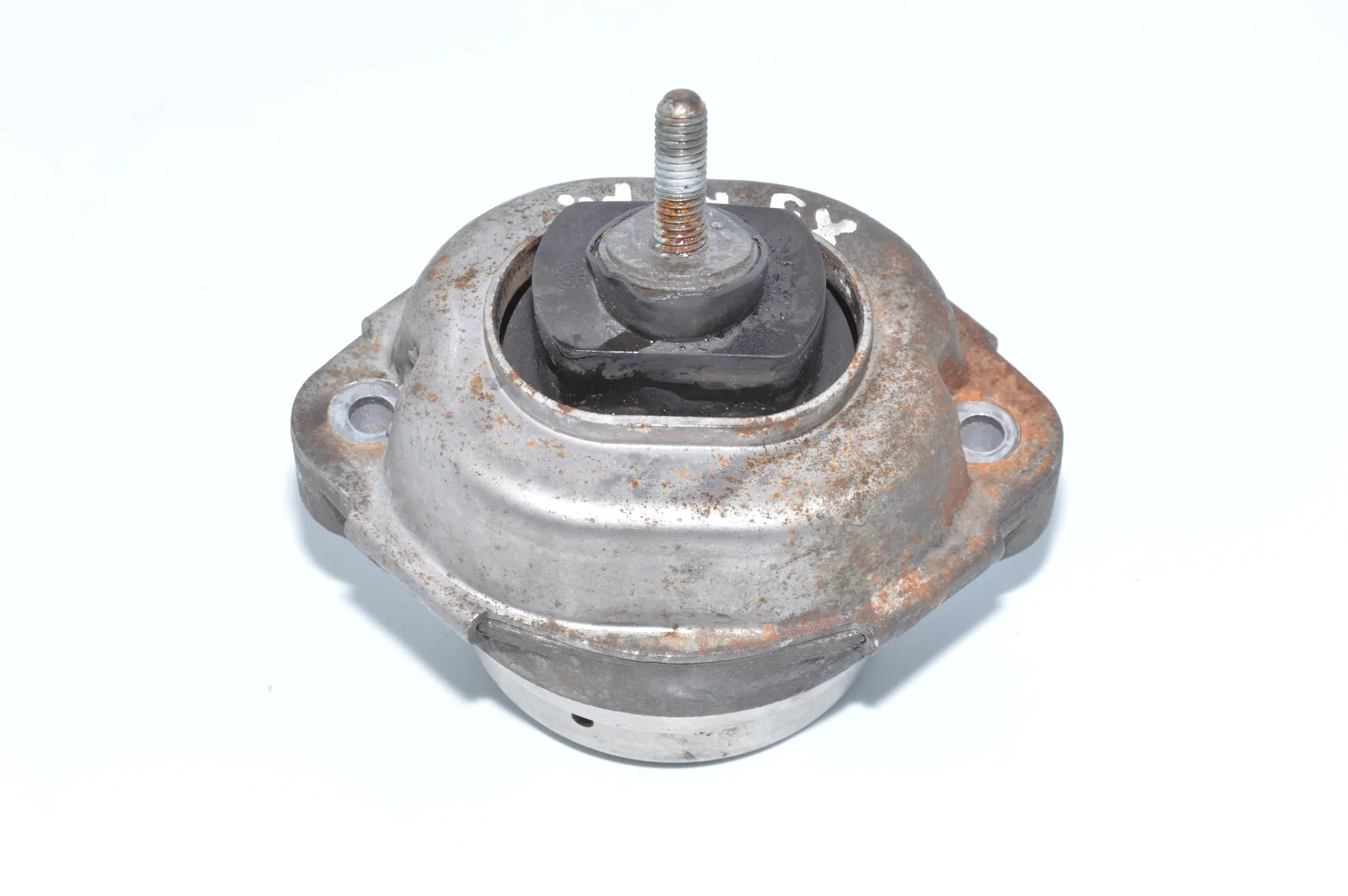 Left Side Engine Mount – OEM 6758444 · BMW X5 (E53) 3.0 d 2005 – 2
