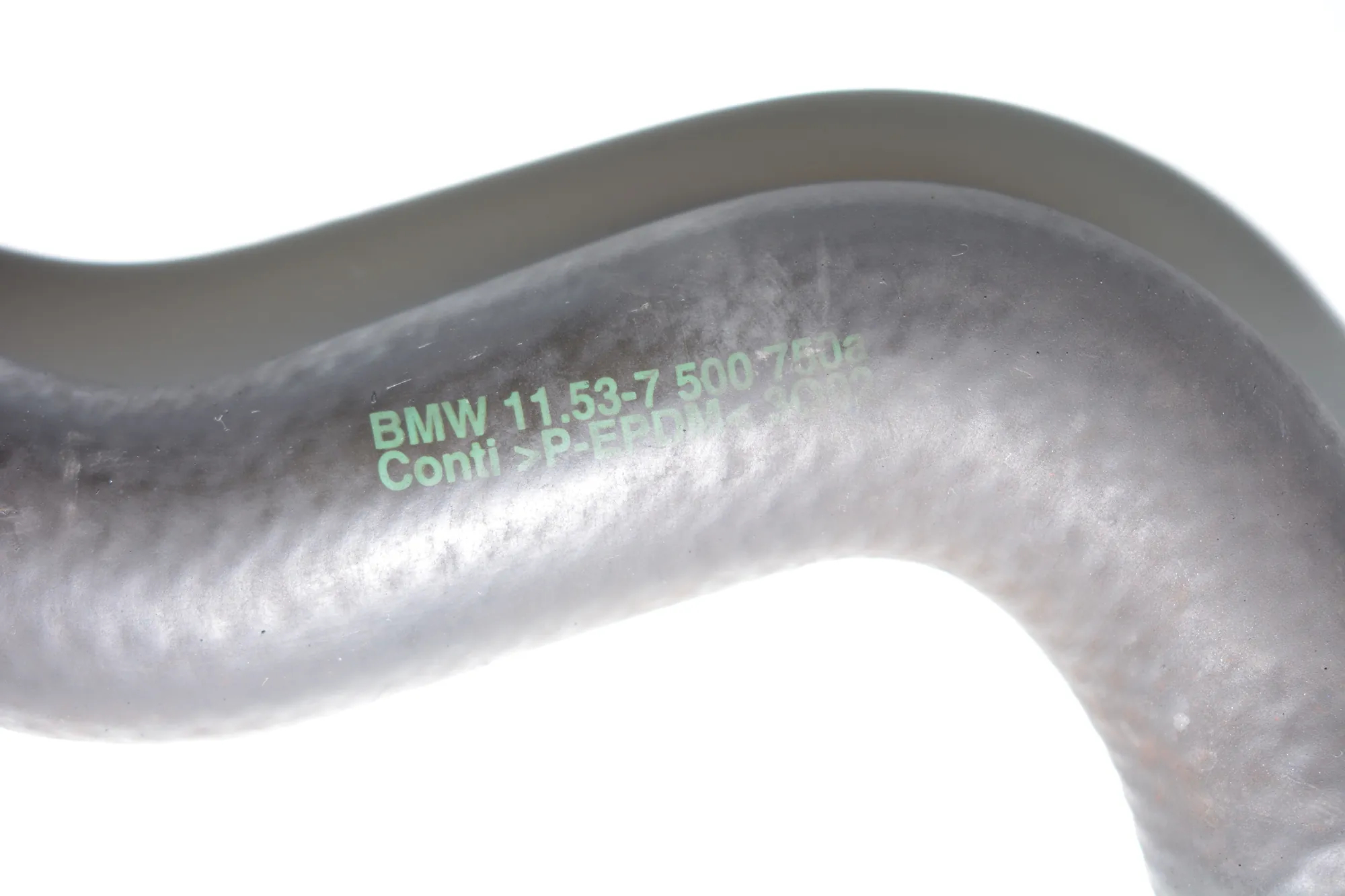 Right Side Cooling Radiator Hose – OEM 7500750 · BMW X5 (E53) 4.6 is 2002 – 5