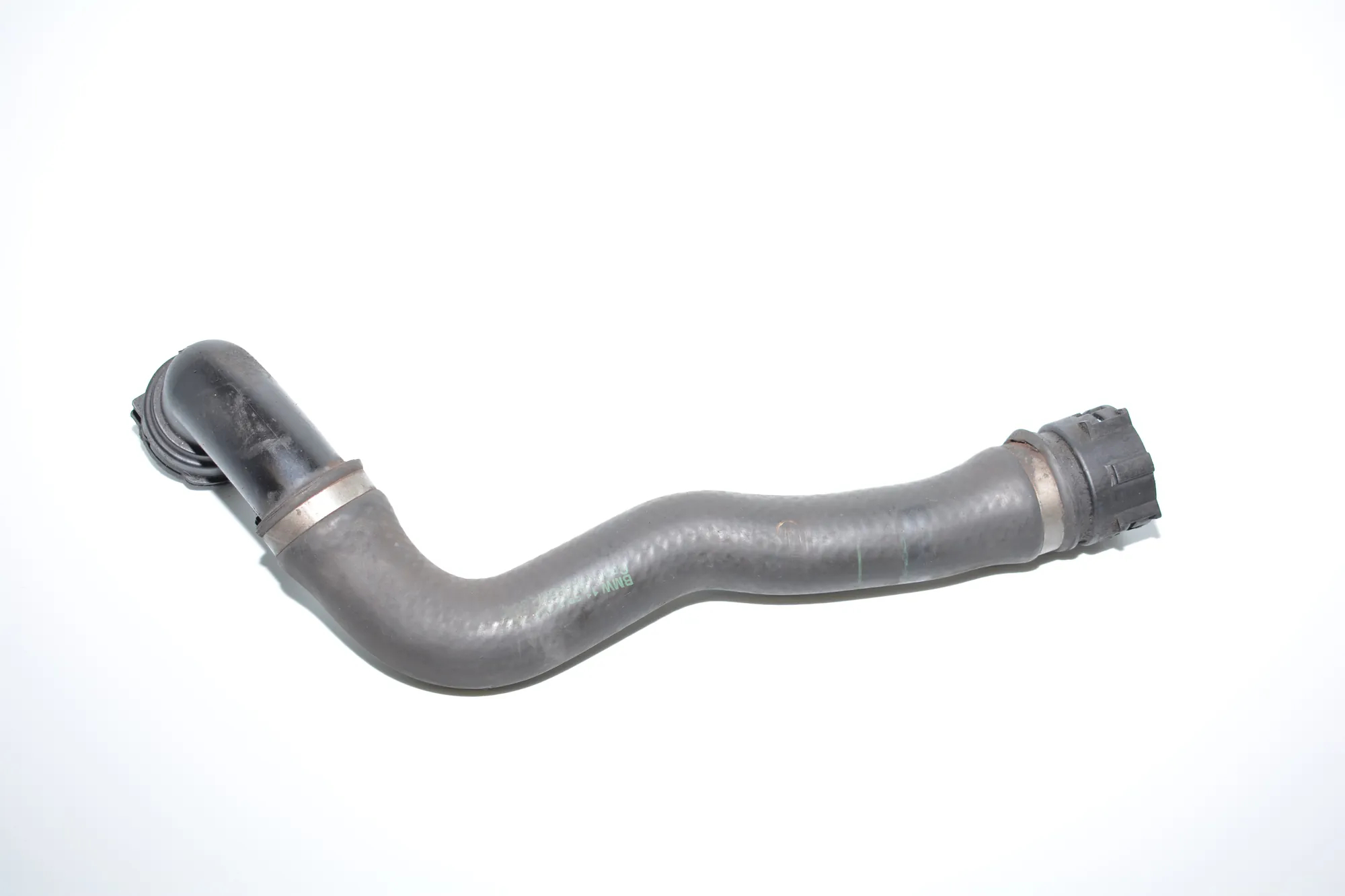 Right Side Cooling Radiator Hose – OEM 7500750 · BMW X5 (E53) 4.6 is 2002 – 3