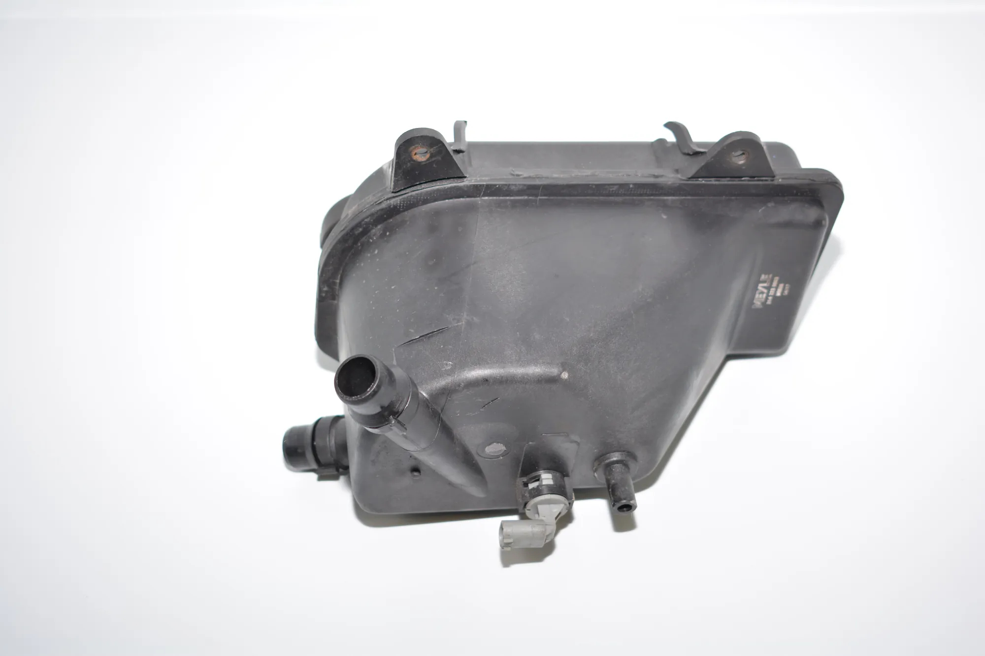 Expansion Tank – OEM 3142230003 · BMW X5 (E53) 4.6 is 2002 – 3