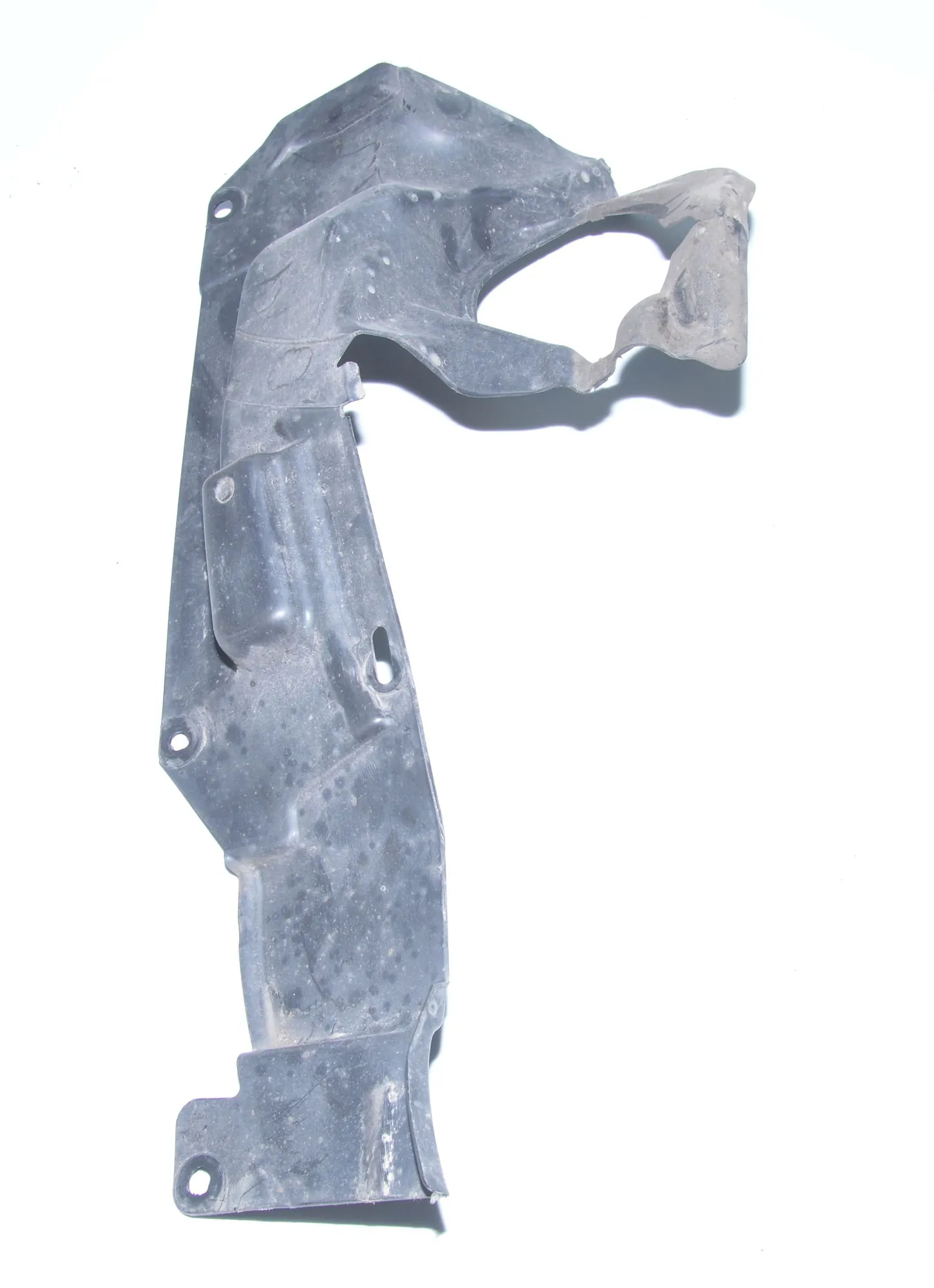 Control Arm Cover – OEM 7131712 · BMW 3 Coupe (E92) 320 d 2011 – 2