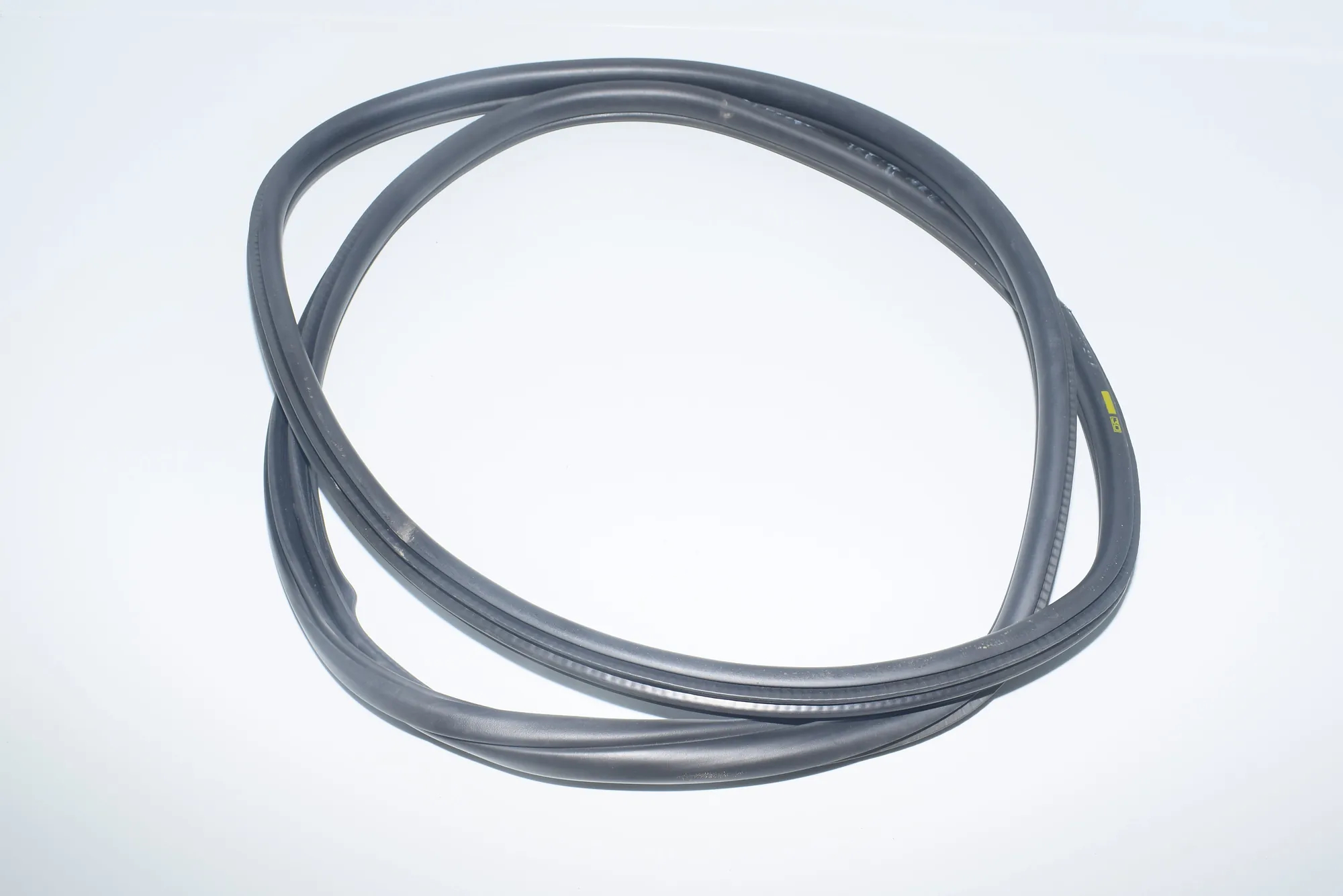 Rear Left Door Seal Rubber – OEM 7258311 · BMW 3 (F30, F80) 320 d Efficient Dynamics 2014