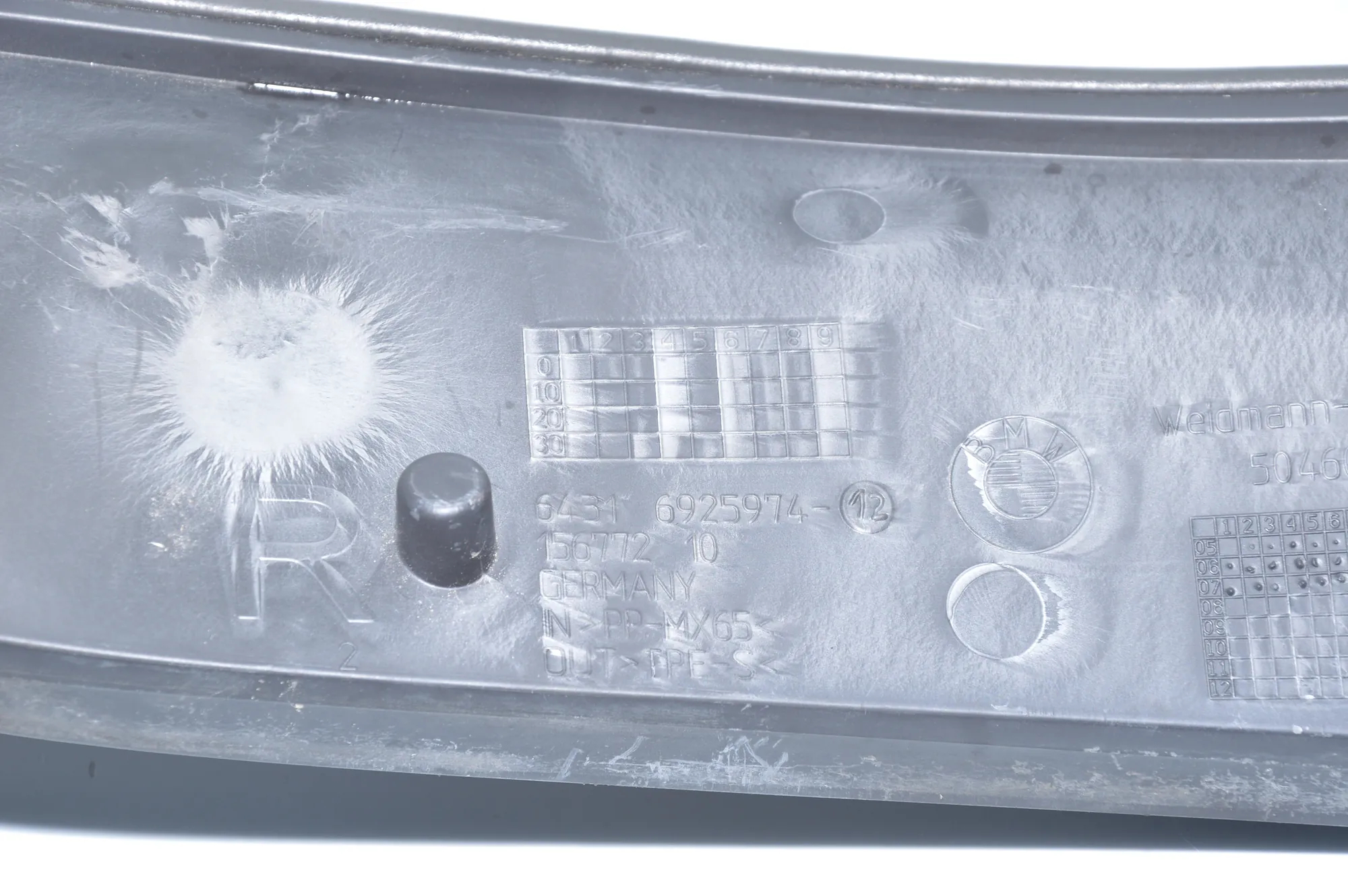 Other Body Parts – OEM 6925974 · BMW 1 (E87) 118 d 2007 – 4