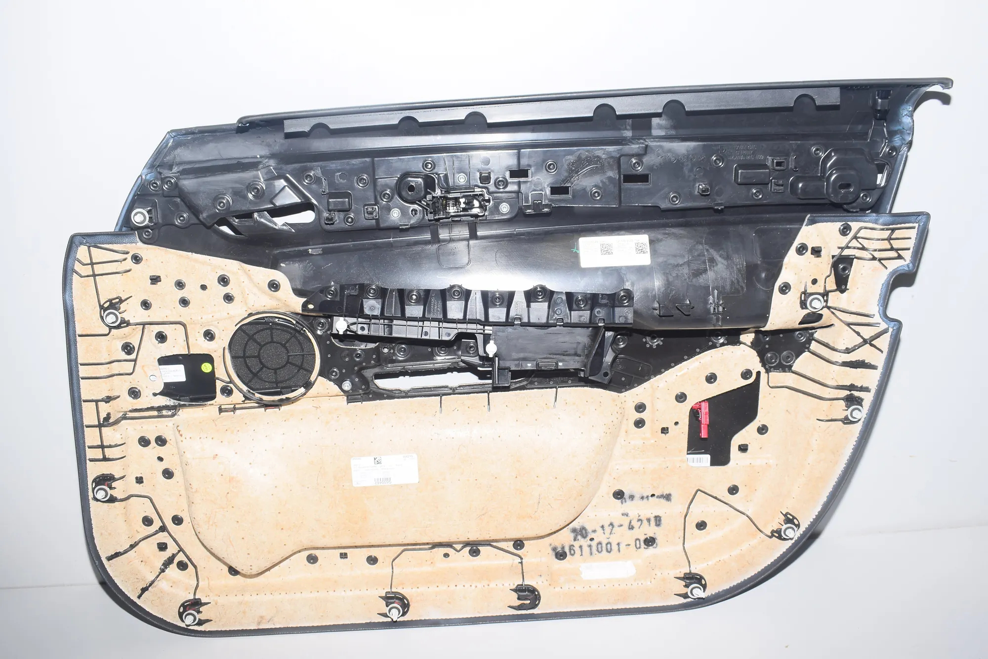 Front Left Door Panel · BMW 7 (G11, G12) BMW 7 (G11, G12) 2016 – 5