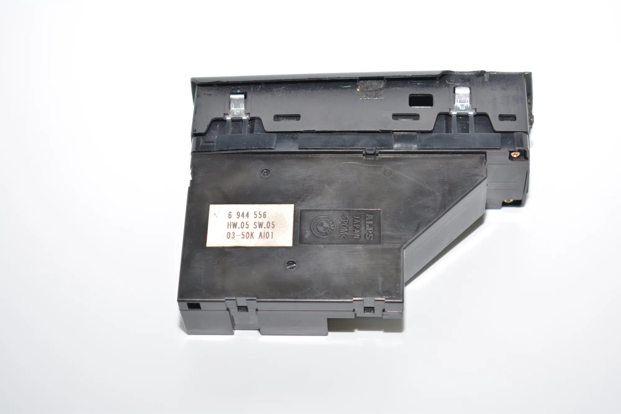 Front Left Door Window Switch – OEM 6944556 · BMW X5 (E53) 4.6 is 2002 – 3