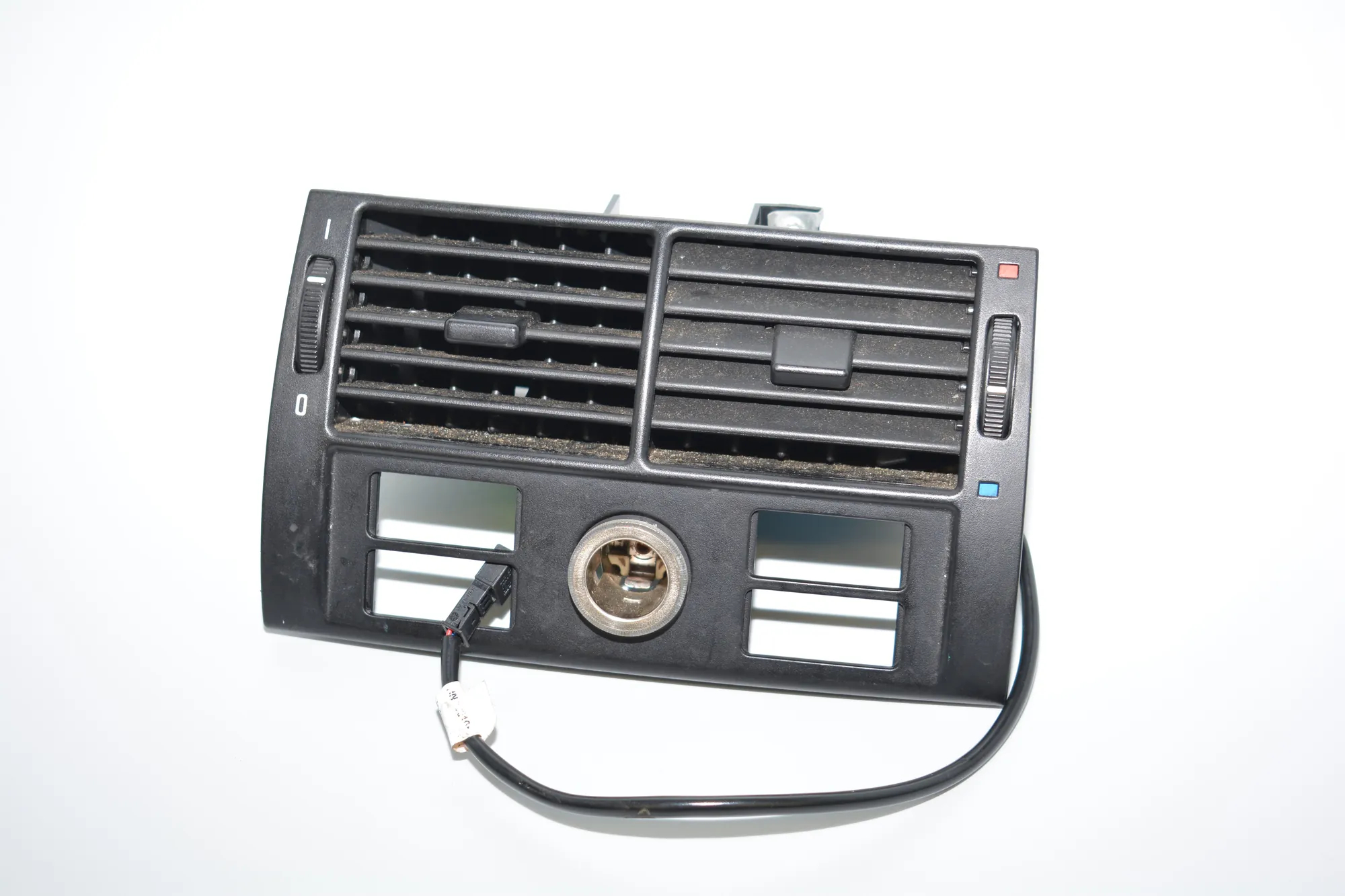 Dashboard Air Vents – OEM 8409081 · BMW X5 (E53) 4.6 is 2002 – 2