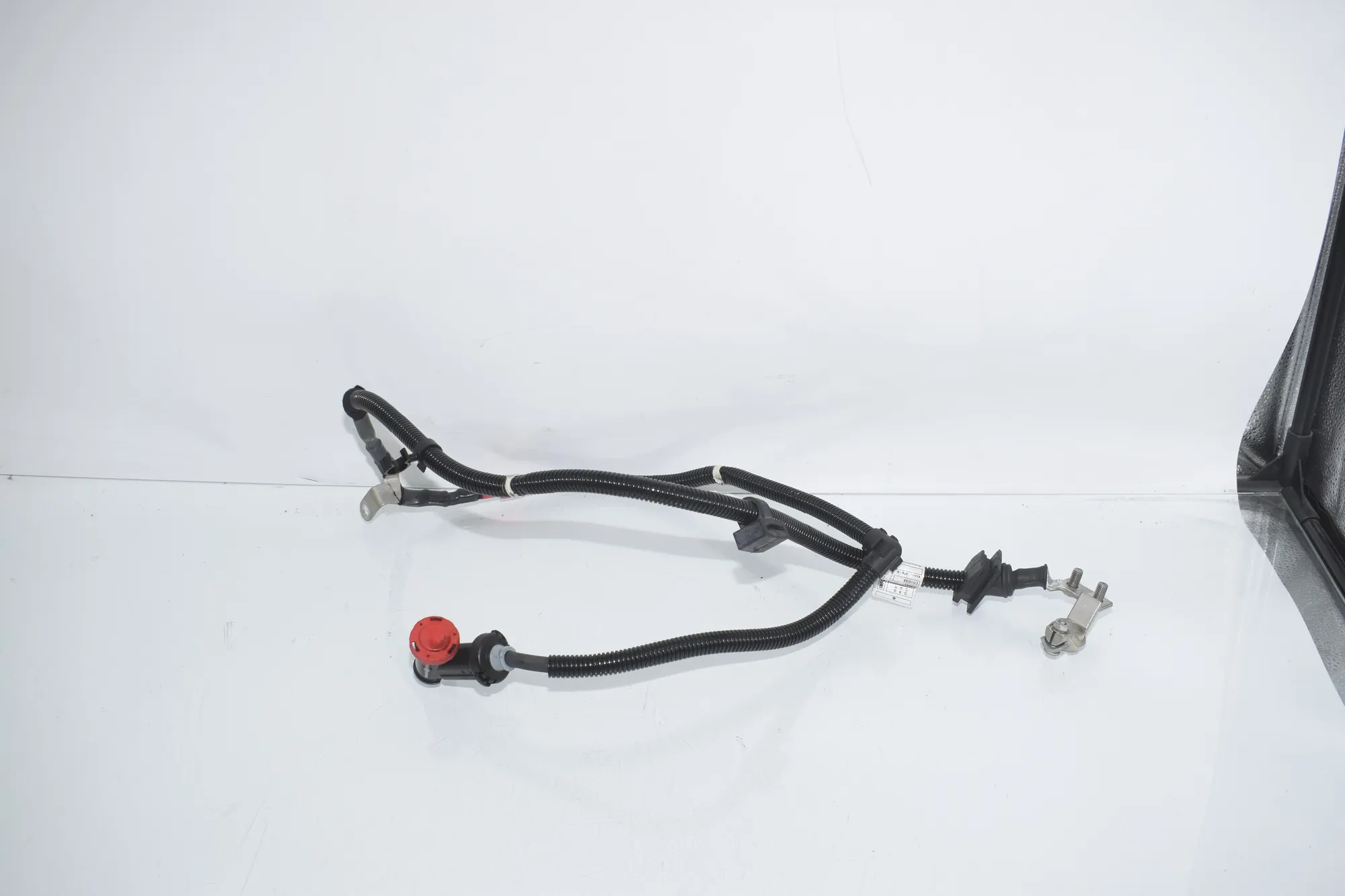 Positive Battery Cable – OEM 8580061 · BMW X1 (F48) sDrive 18 d 2019