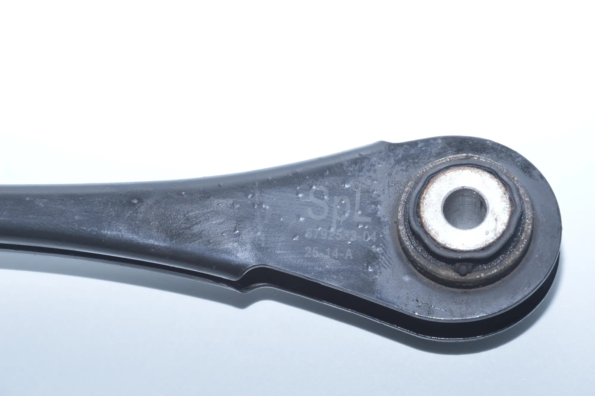 Rear Left Control Arm · BMW 3 (F30, F80) 320 d Efficient Dynamics 2014 – 4