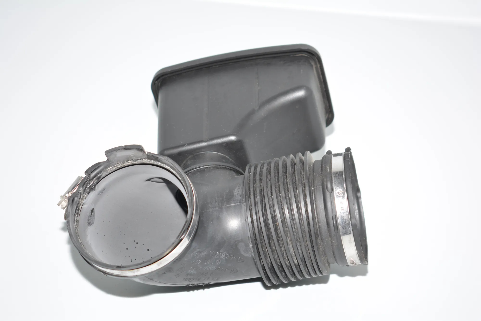 Pipe Hose – OEM 7521029 · BMW 5 Touring (E61) 523 i 2005