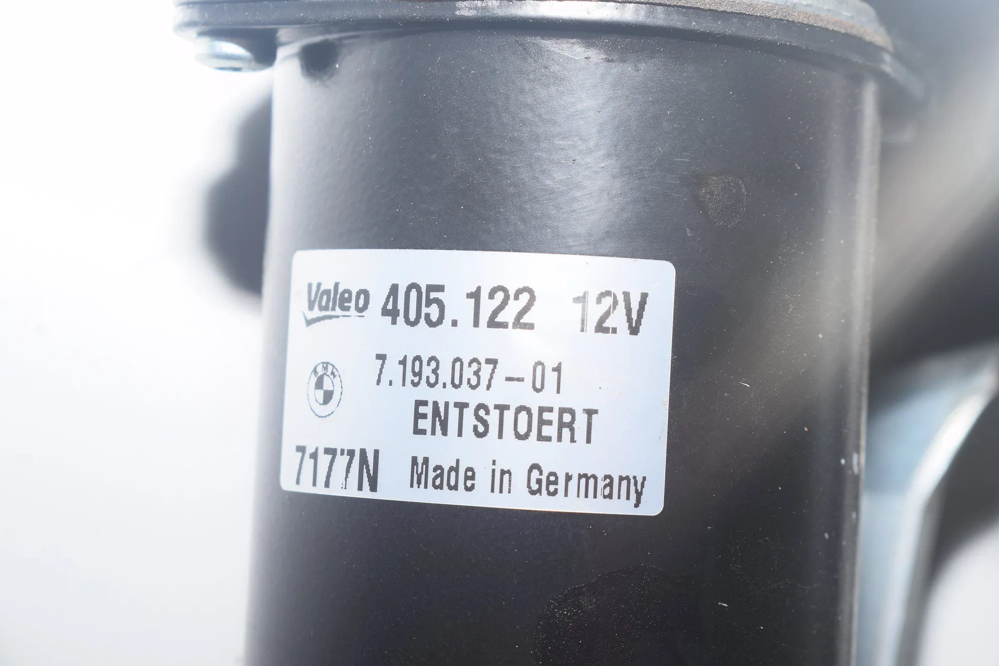Front Windshield Wiper Mechanism – OEM 7193037 · BMW 1 (E87) 120 d 2007 – 5