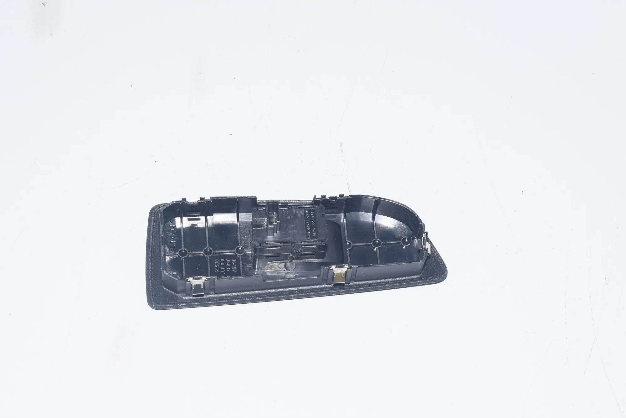 Front Left Door Window Switch – OEM 6970247 · BMW 1 (E87) 120 d 2007 – 3