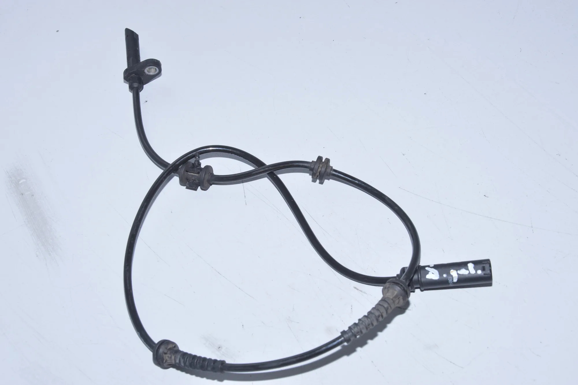 Rear Right ABS Sensor – OEM 6775864 · BMW 7 (F01, F02) 730 d 2011 – 3