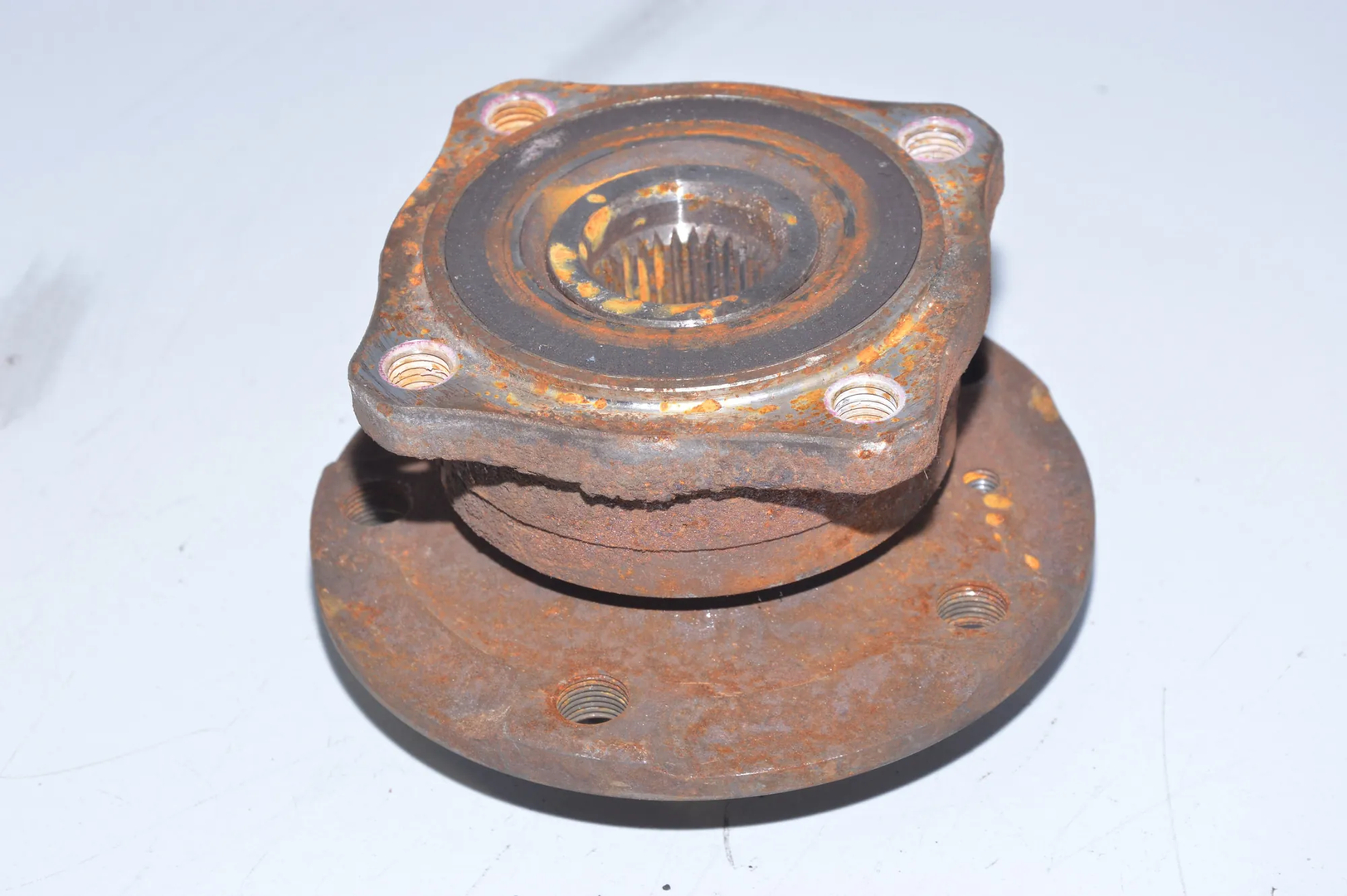 Rear Right Wheel Bearing · BMW 7 7 (F01, F02) (2008 - 2015) 730 d (2008 - 2012, 3.0 L, 180 kW) 2011