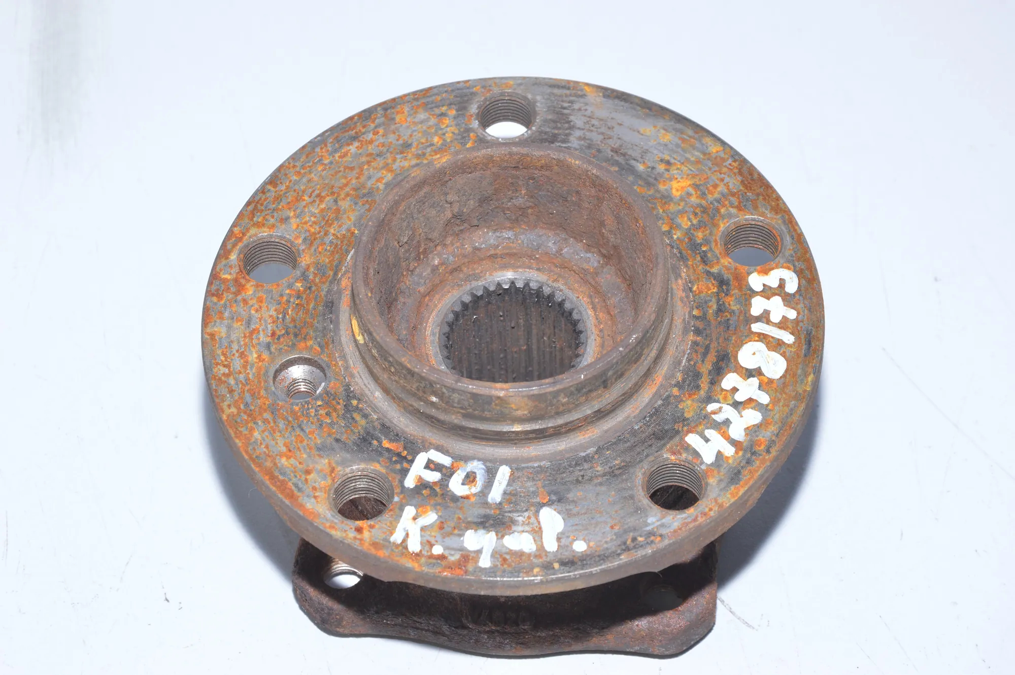 Rear Left Wheel Bearing · BMW 7 (F01, F02) 730 d 2011