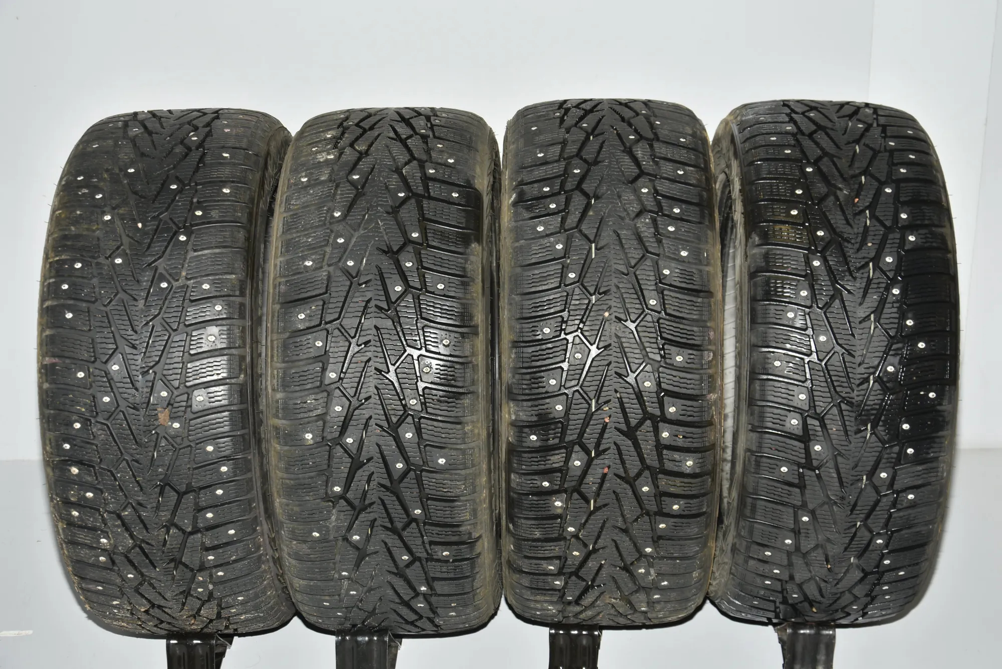 Tyre Kit · BMW 7 (F01, F02) BMW 7 (F01, F02) 2010 – 7