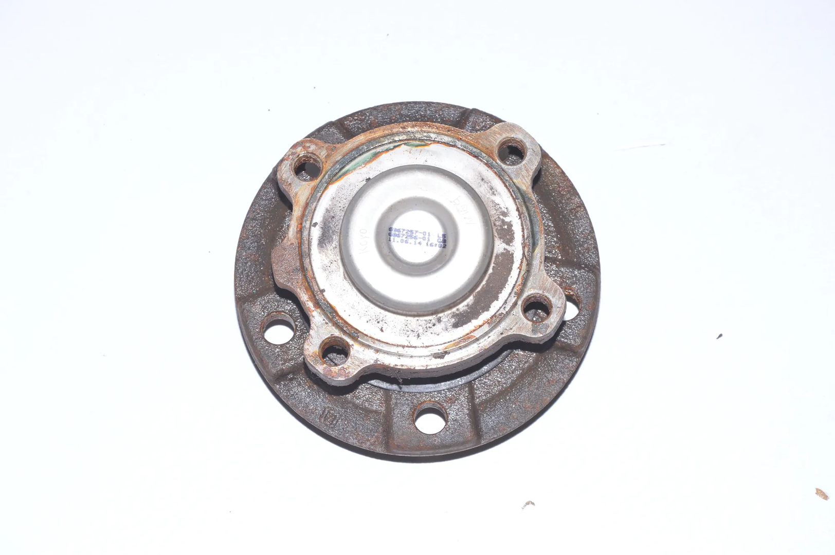 Front Right Wheel Bearing · BMW 3 3 (F30, F80) (2011 - 2019) 320 d Efficient Dynamics (2011 -, 2.0 L, 120 kW) 2014 – 2