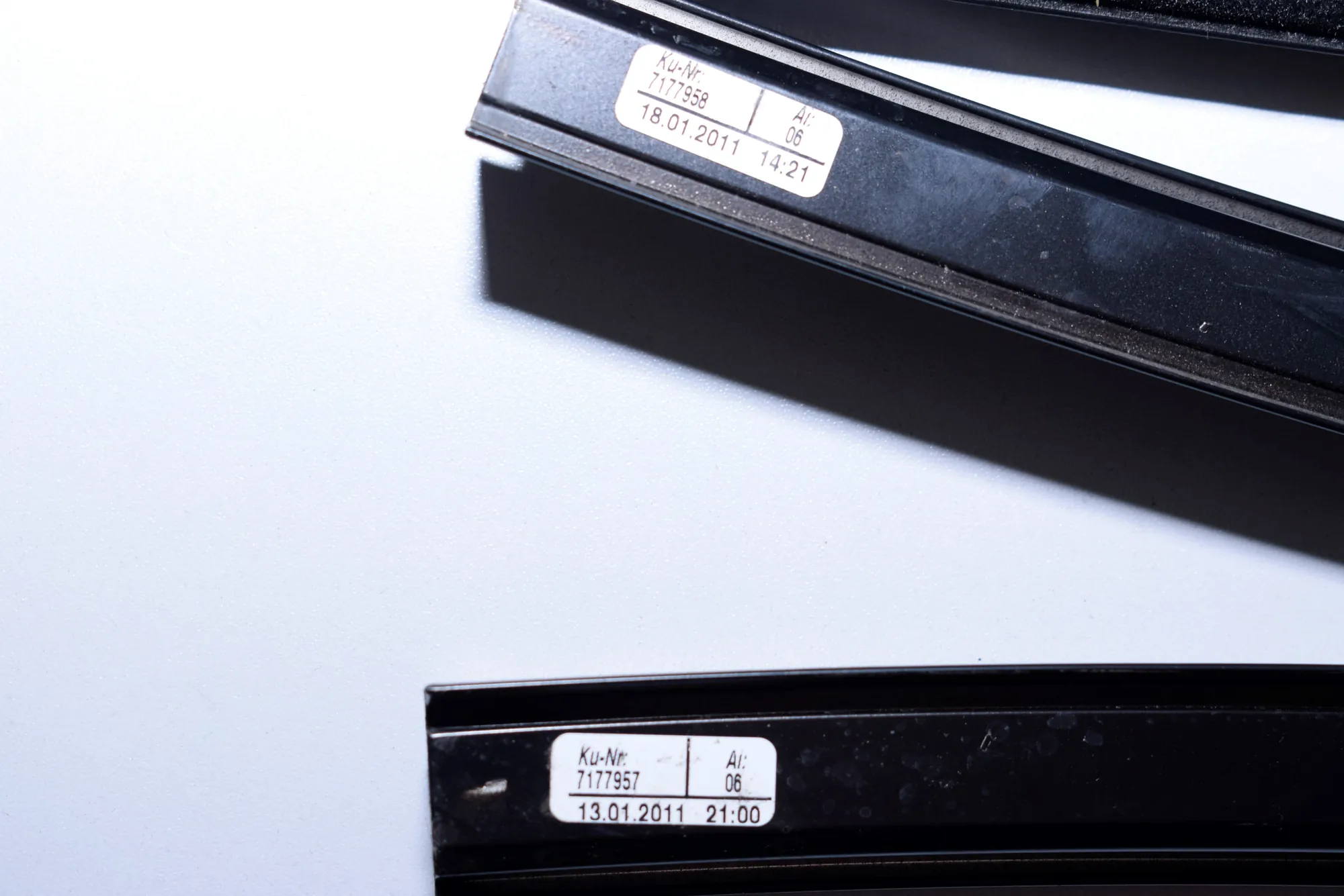 Door Seal Rubber Kit – OEM 7177661 · BMW 7 (F01, F02) 730 d 2011 – 4