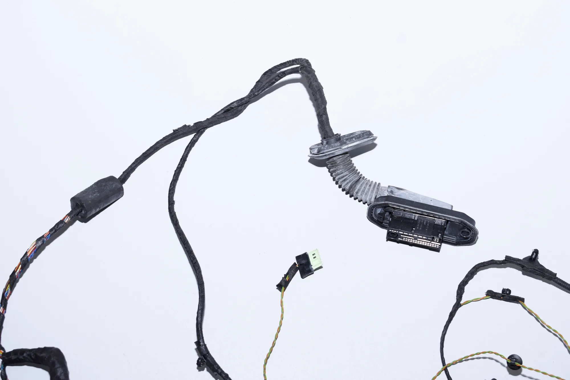 Front Left Door Wiring – OEM 9234338 · BMW 7 (F01, F02) 730 d 2011 – 3