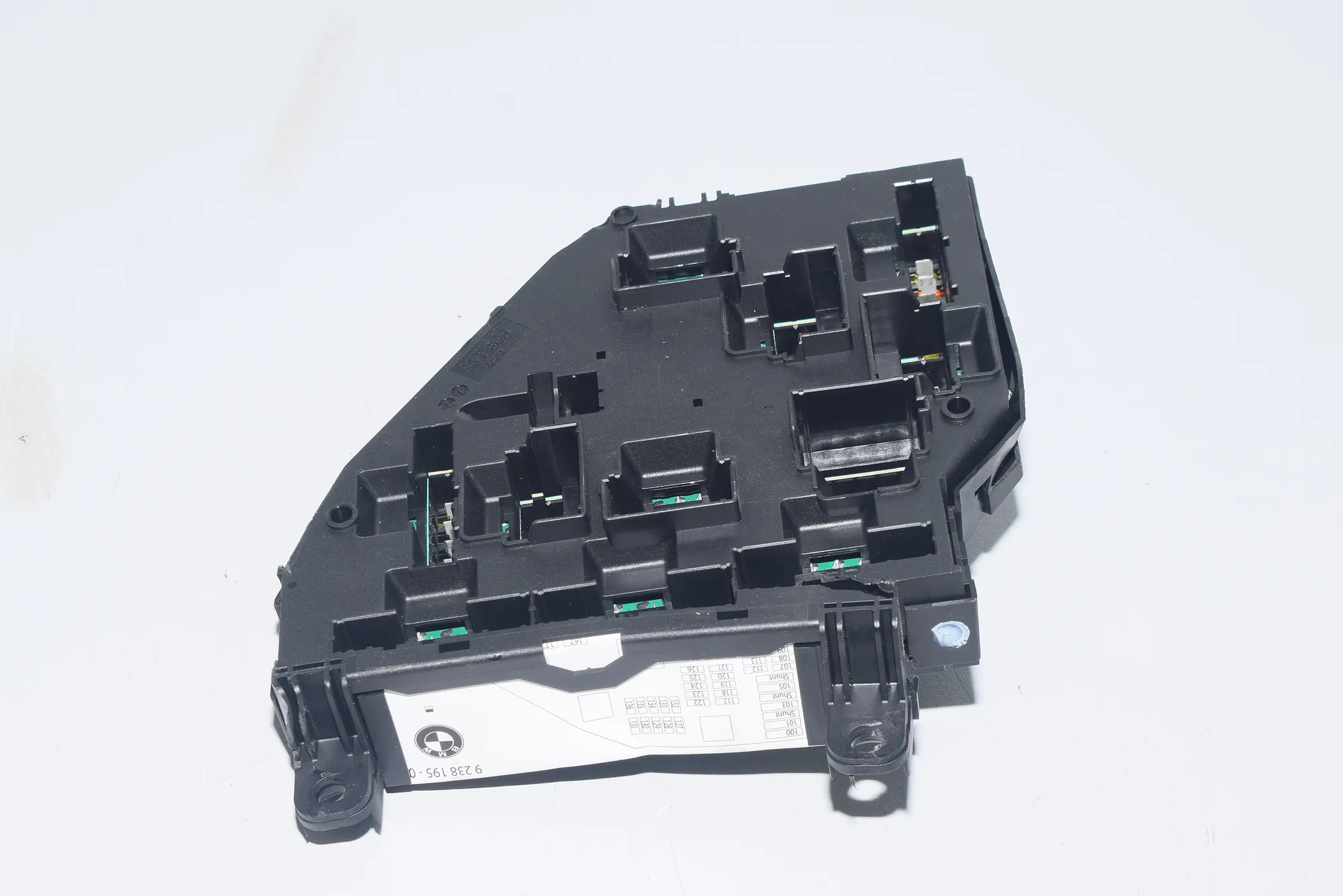 Fuse Box – OEM 9234424 · BMW 5 (F10) 520 d 2010 – 3