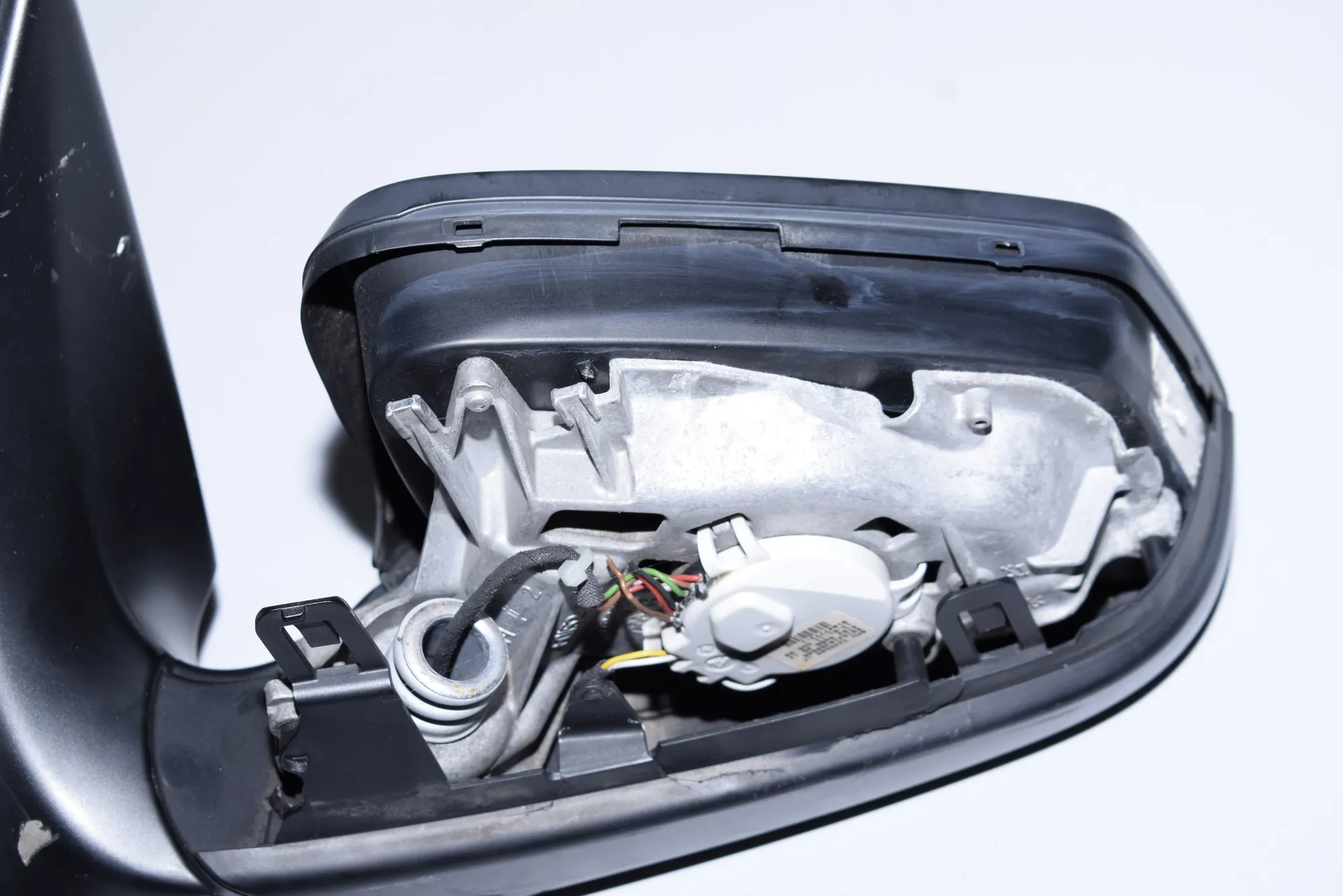 Left Side Wing Mirror – OEM 7245589 · BMW 7 (F01, F02) 730 d 2011 – 9
