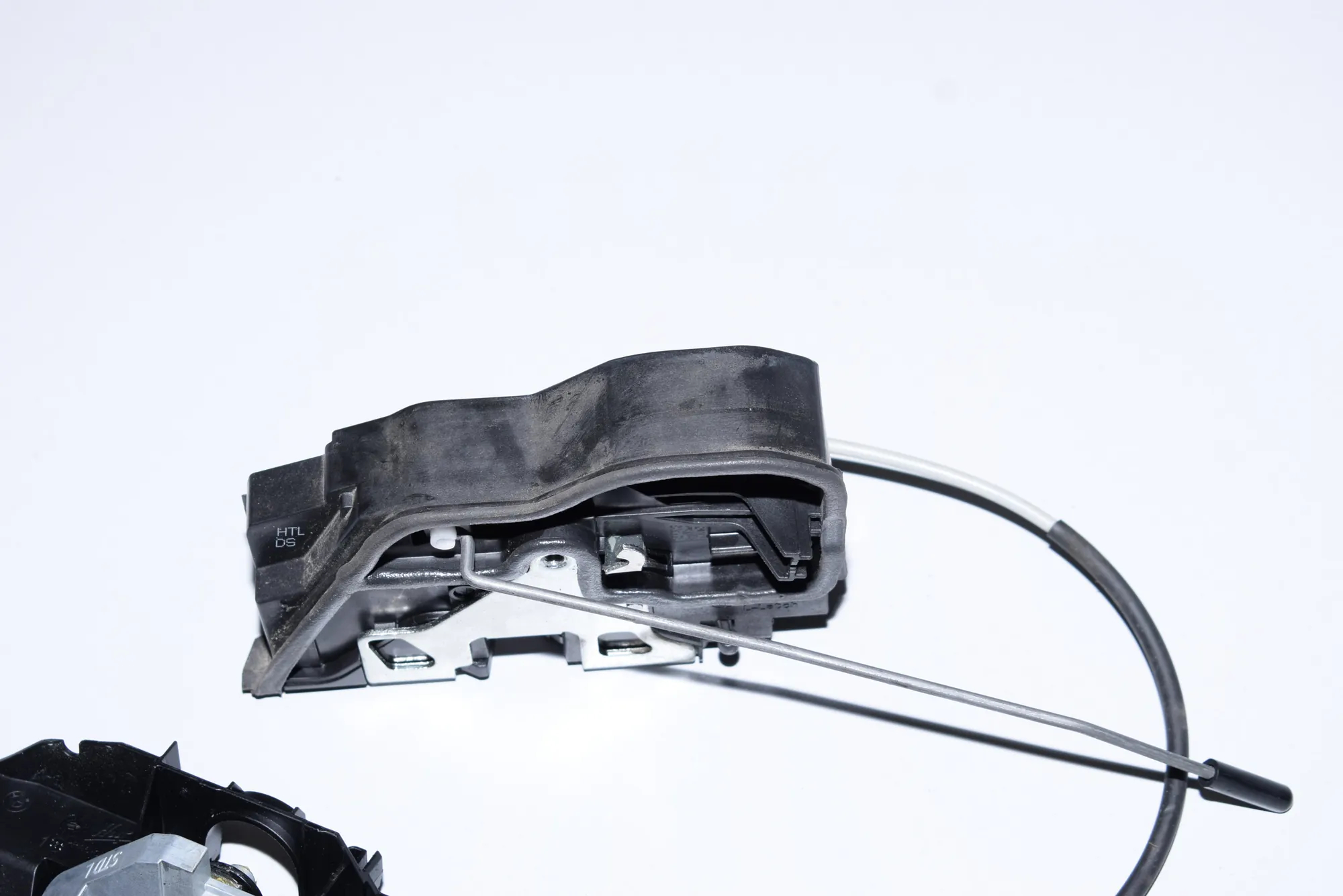 Rear Left Door Lock – OEM 7187227 · BMW 7 (F01, F02) 730 d 2011 – 5
