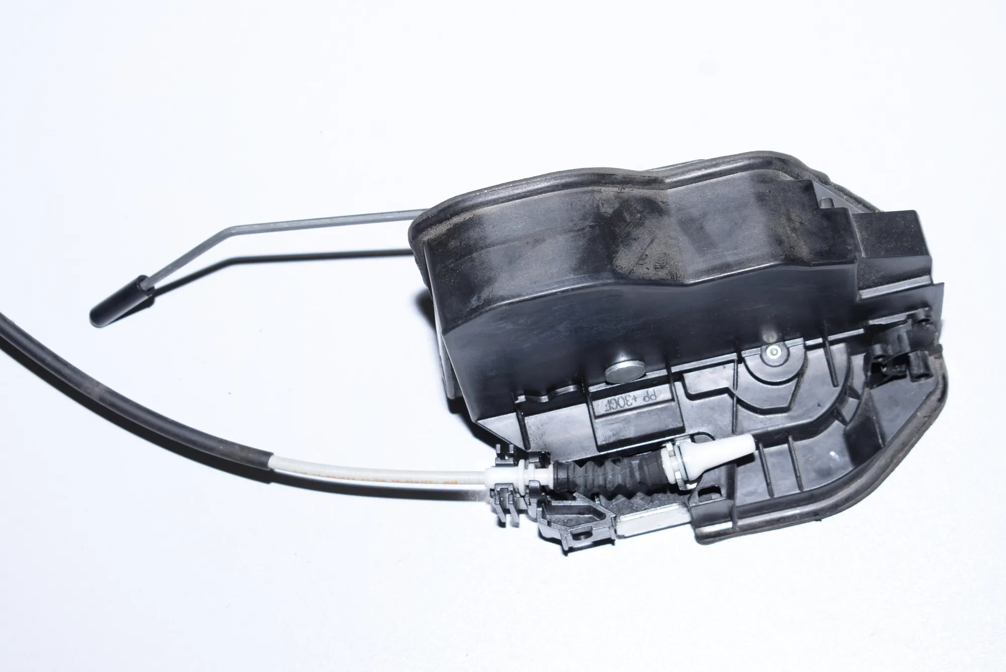 Rear Left Door Lock – OEM 7187227 · BMW 7 (F01, F02) 730 d 2011 – 2