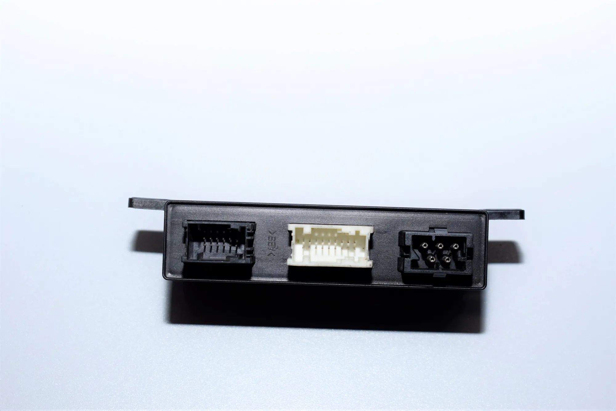 Front Left Door Control Unit – OEM 6904254 · BMW 5 (E39) BMW 5 (E39) 2001 – 2