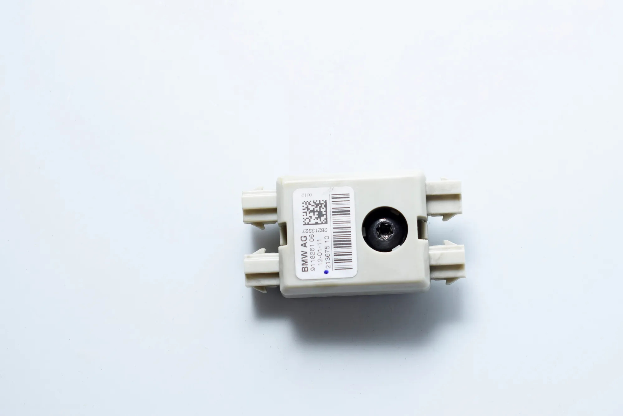Antenna Amplifier – OEM 9118261 · BMW 7 (F01, F02) 730 d 2011