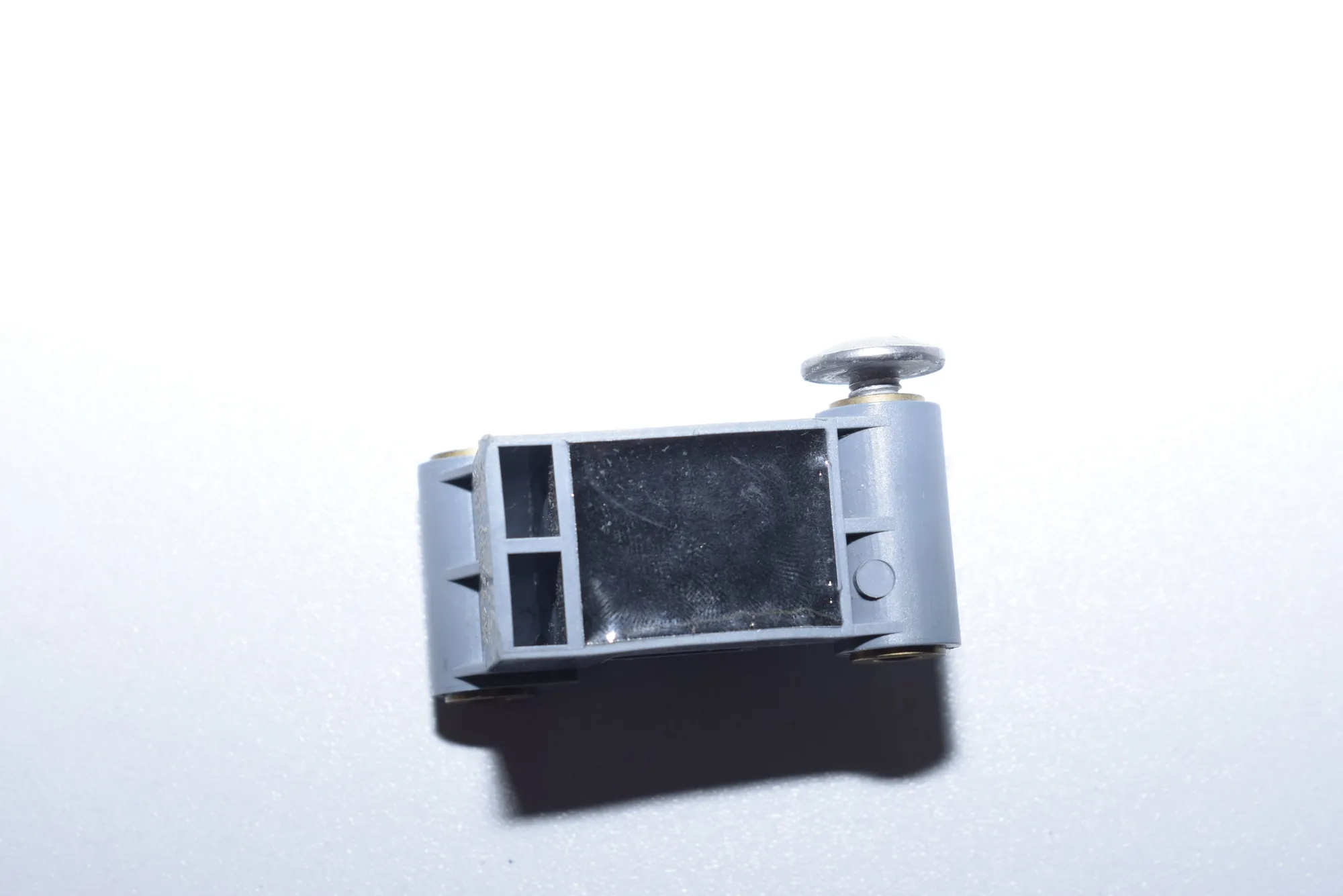 Front Left Impact Sensor – OEM 9224177 · BMW 7 (F01, F02) 730 d 2011 – 4