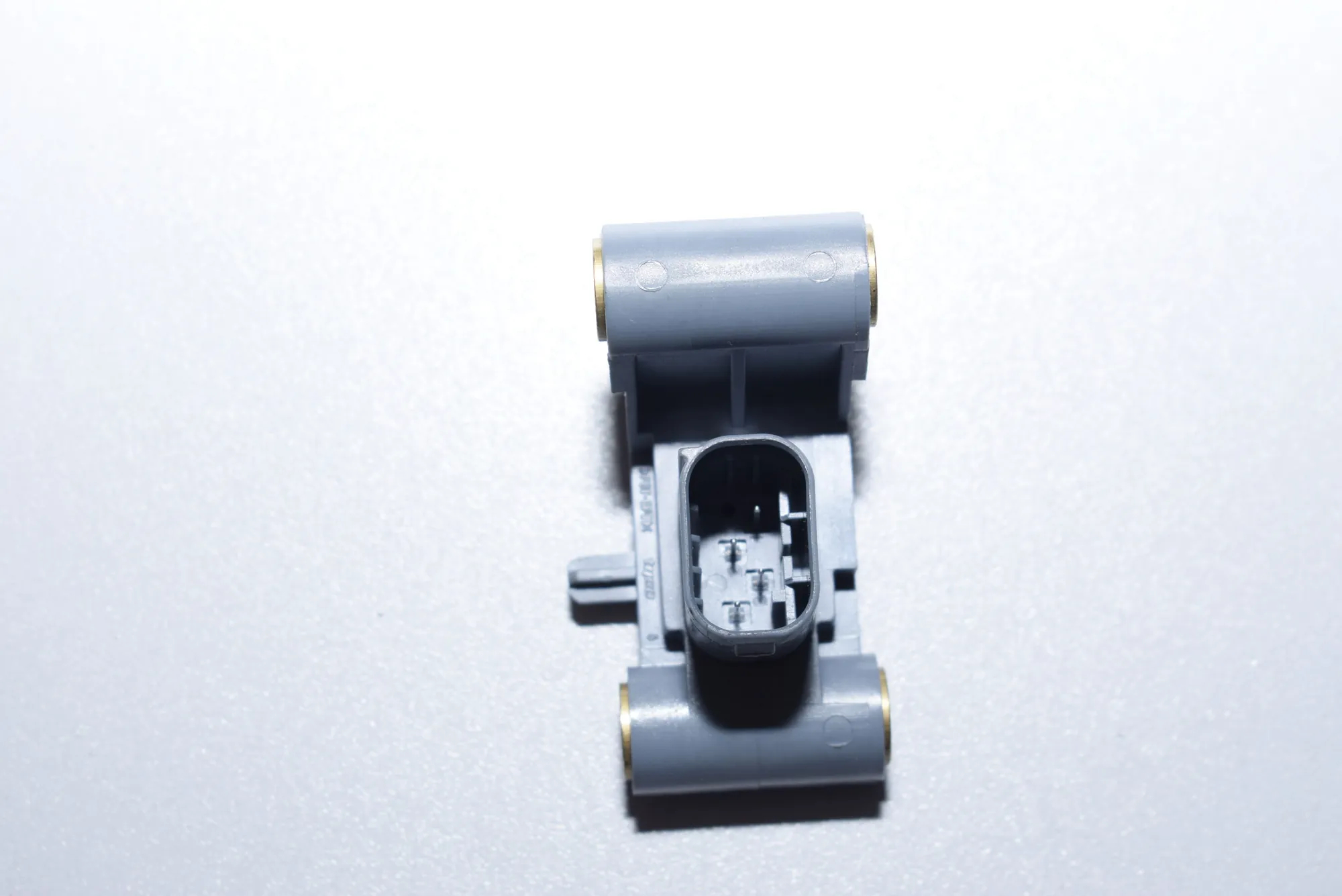 Front Right Impact Sensor – OEM 9159314 · BMW 7 (F01, F02) 730 d 2011 – 4
