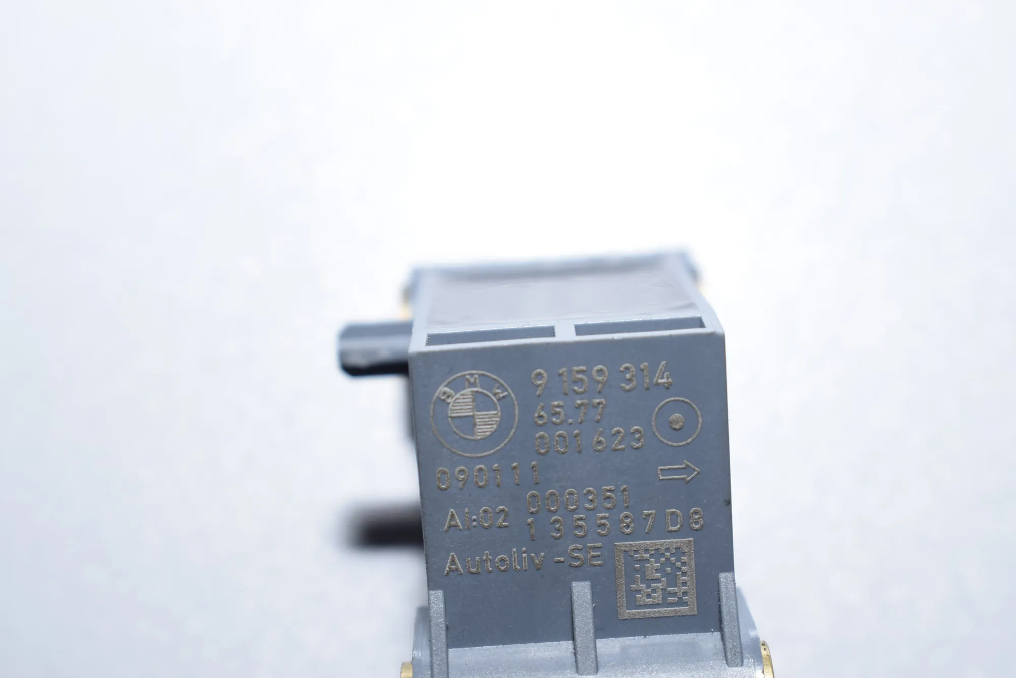 Front Right Impact Sensor – OEM 9159314 · BMW 7 (F01, F02) 730 d 2011 – 5