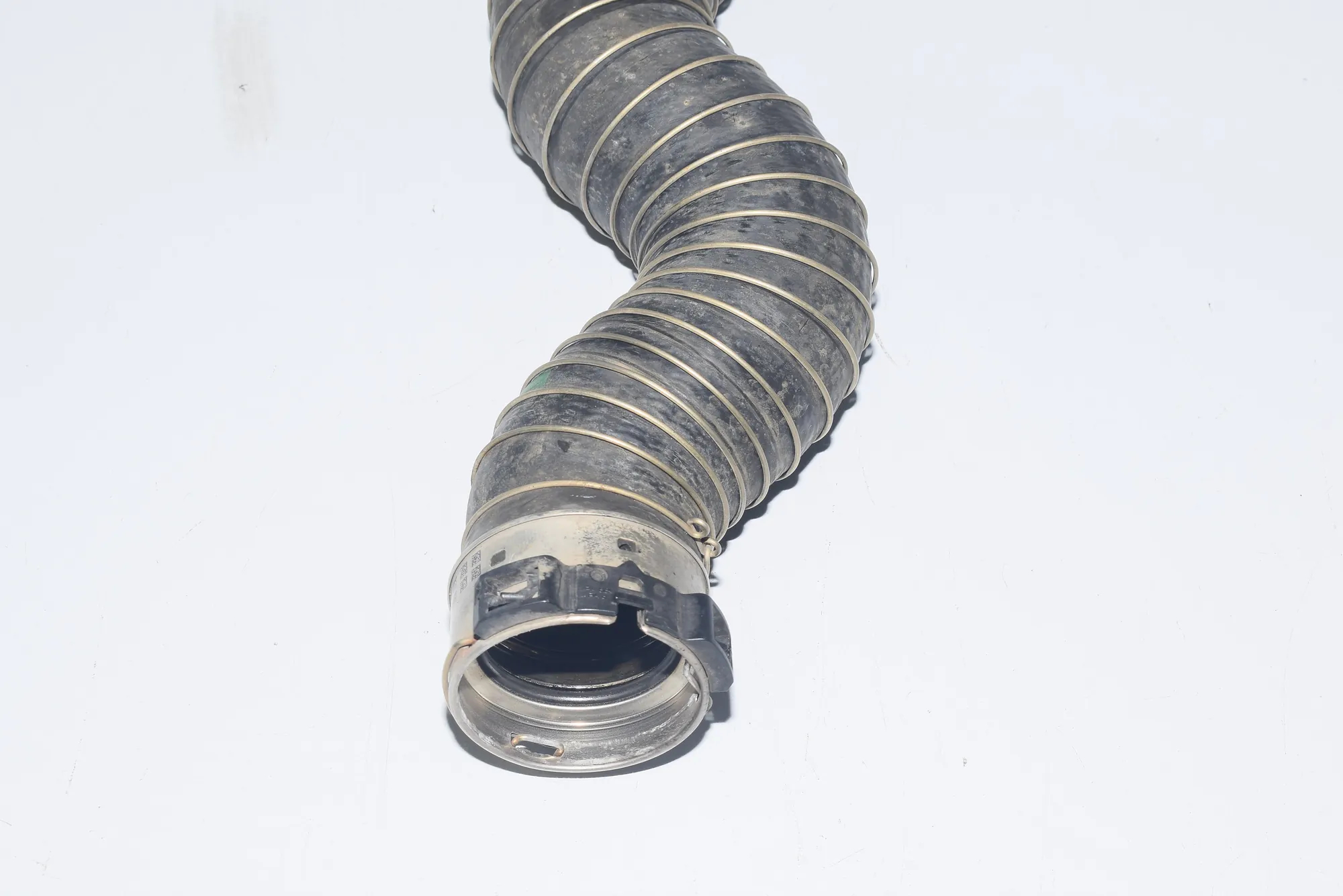 Right Side Intercooler Hose – OEM 8513288 · BMW 3 Coupe (E92) 320 d 2011 – 2