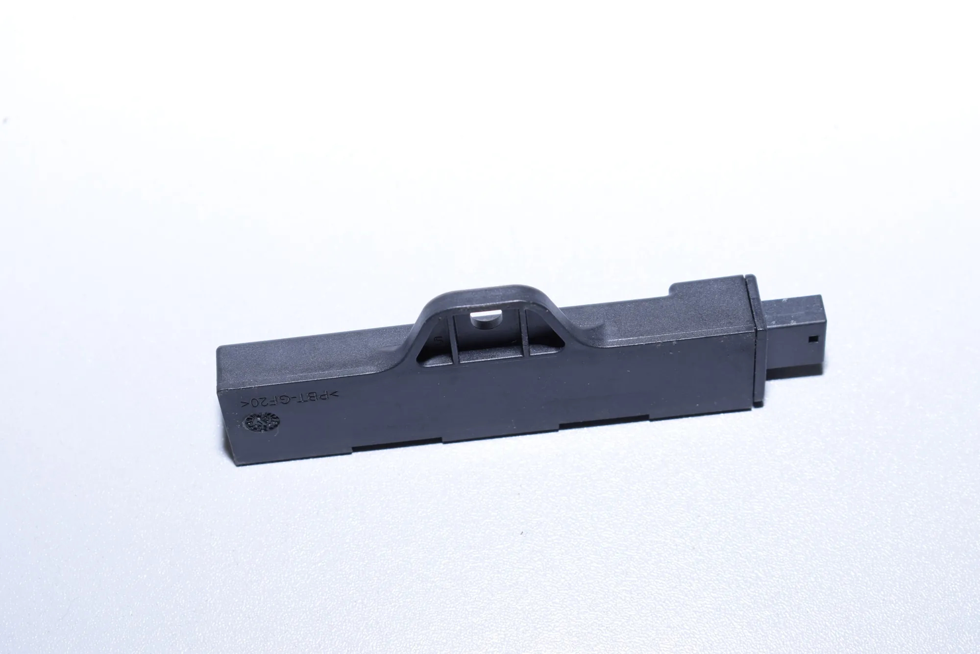 Antenna – OEM 9220832 · BMW i3 (I01) Electric 2019 – 3