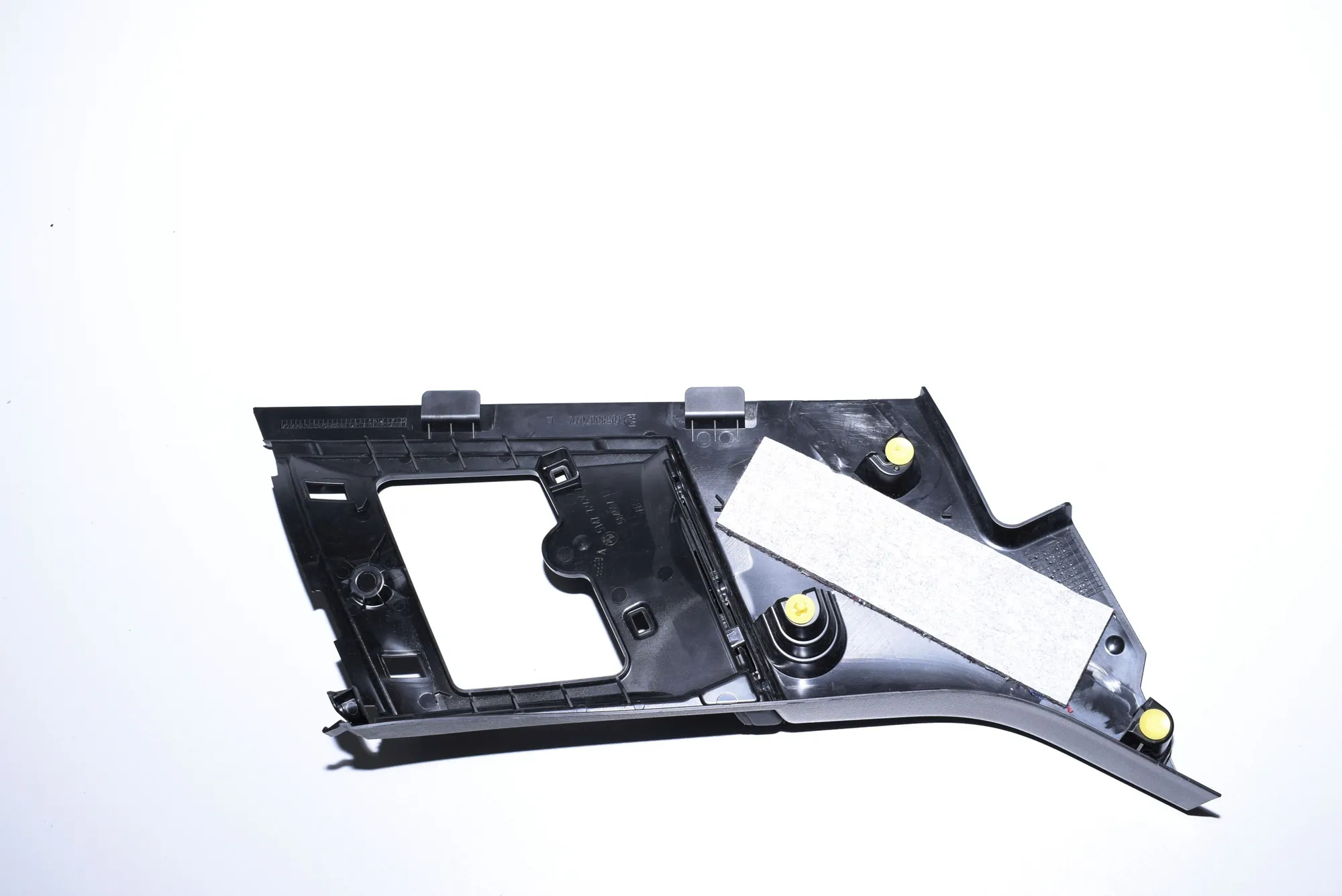 Left Side B Pillar Trim – OEM 7362581 · BMW i3 (I01) Electric 2019 – 2
