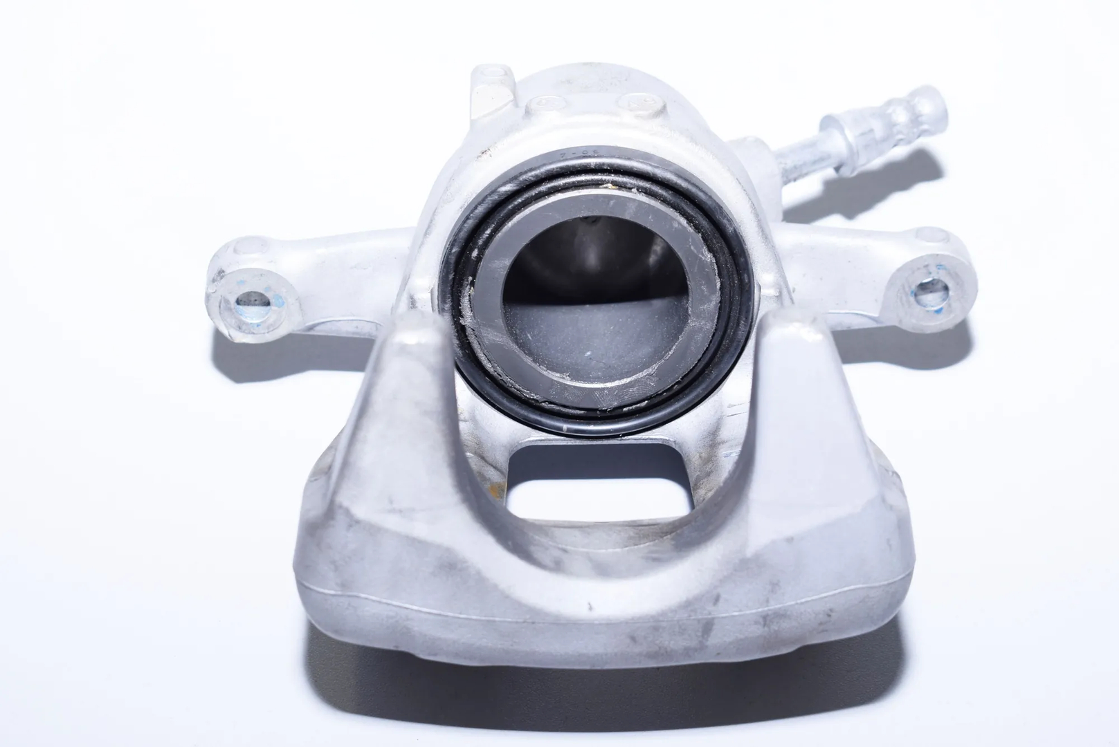 Front Left Brake Caliper – OEM 45231B · BMW i3 (I01) Electric 2019