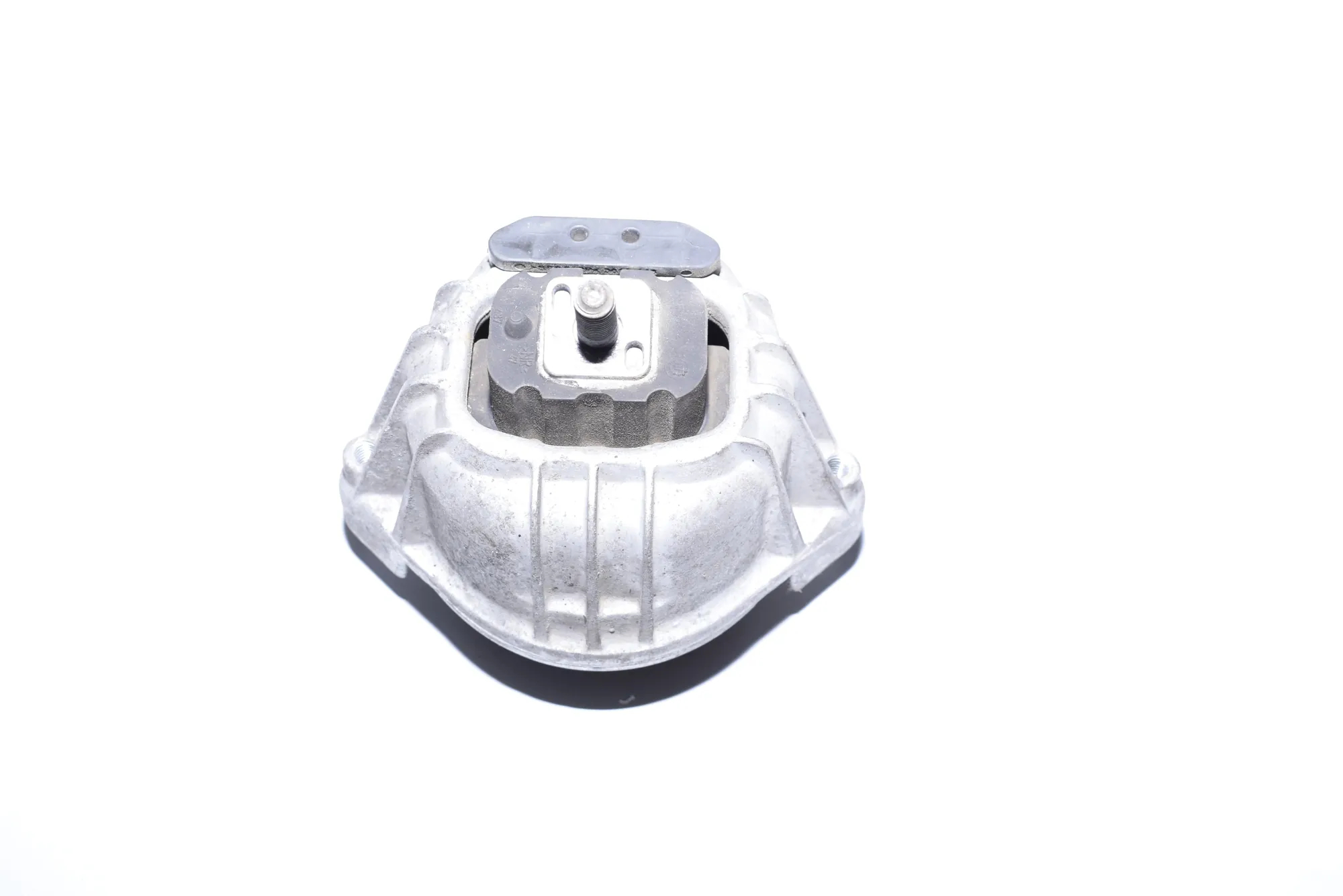 Left Side Engine Mount – OEM 13981112 · BMW 1 (E87) 120 d 2007