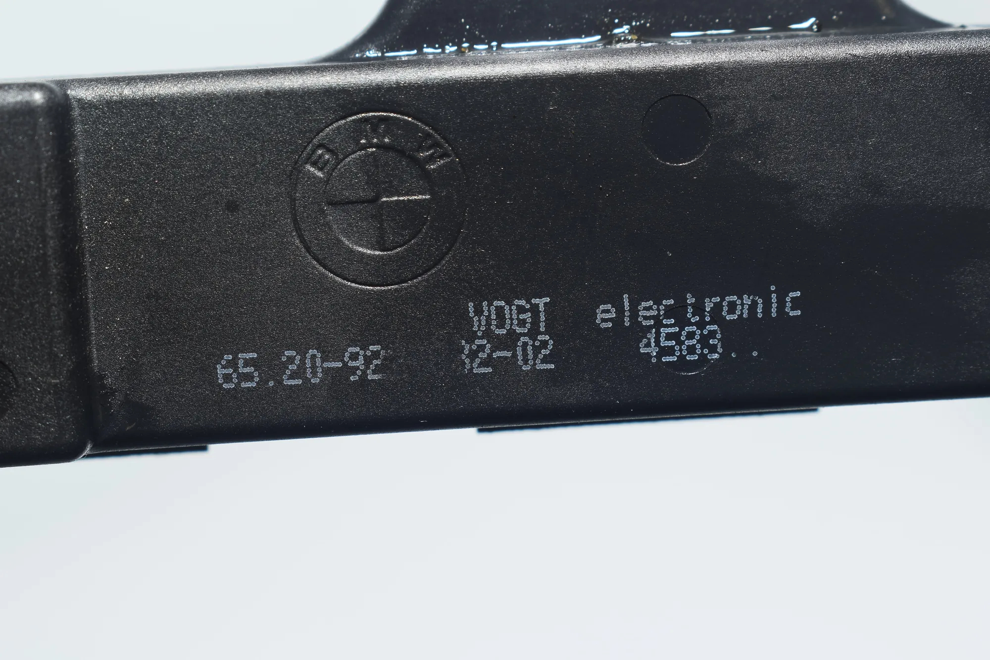 Antenna – OEM 9220832 · BMW i3 (I01) Electric 2019 – 5