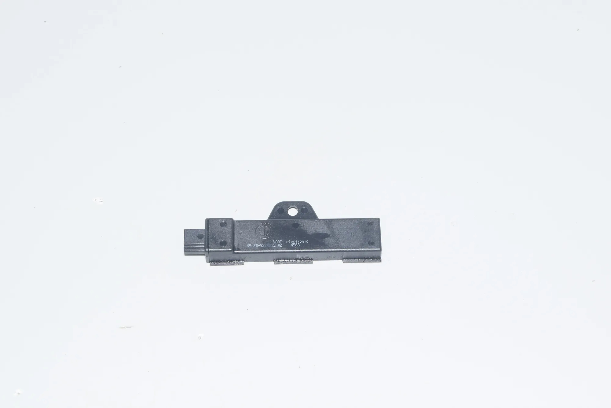 Antenna – OEM 9220832 · BMW i3 (I01) Electric 2019 – 4