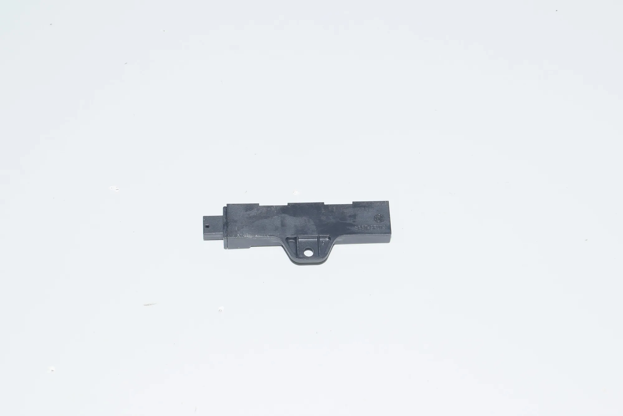 Antenna – OEM 9220832 · BMW i3 (I01) Electric 2019 – 2