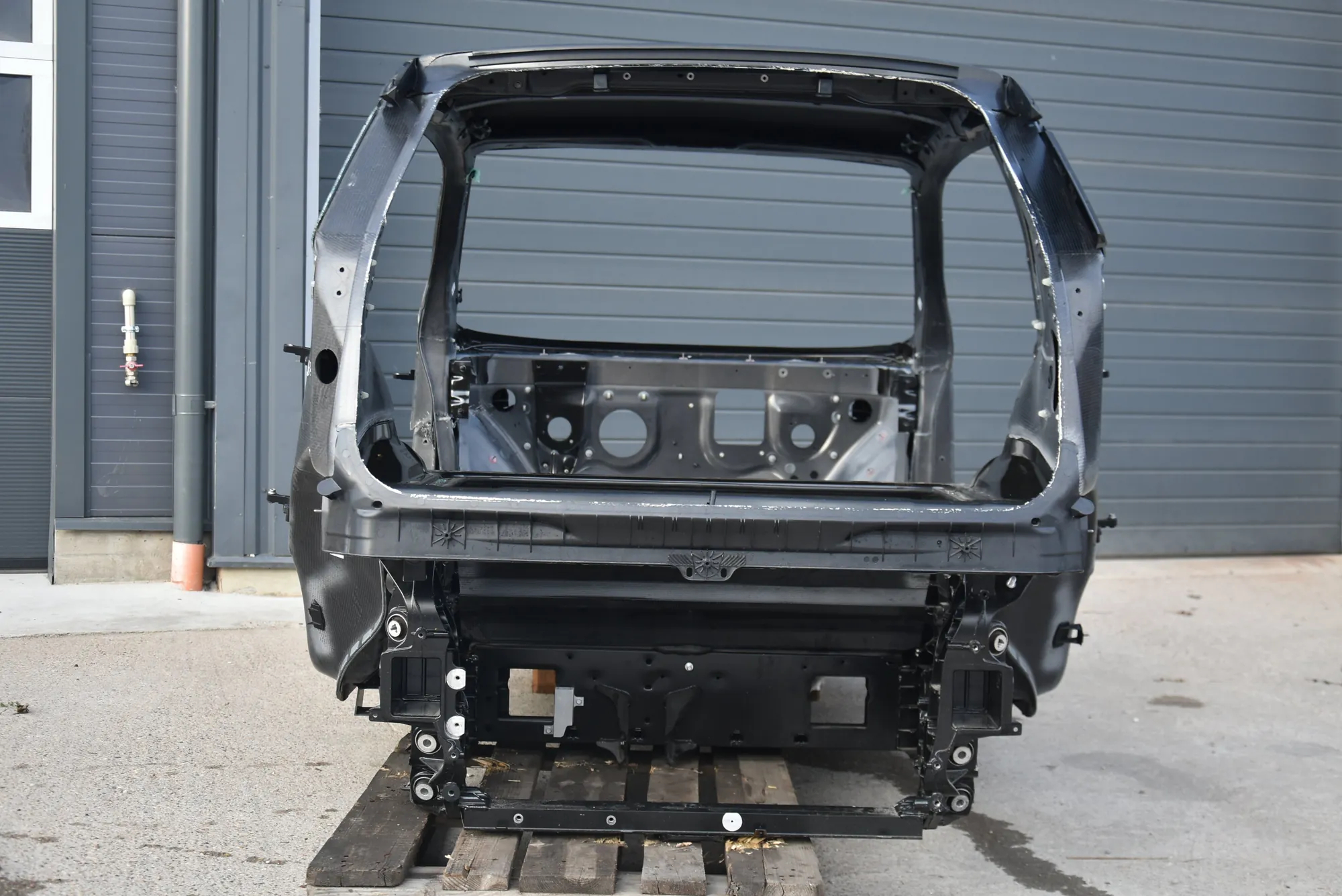 Vehicle Body · BMW i3 (I01) Electric 2019 – 10