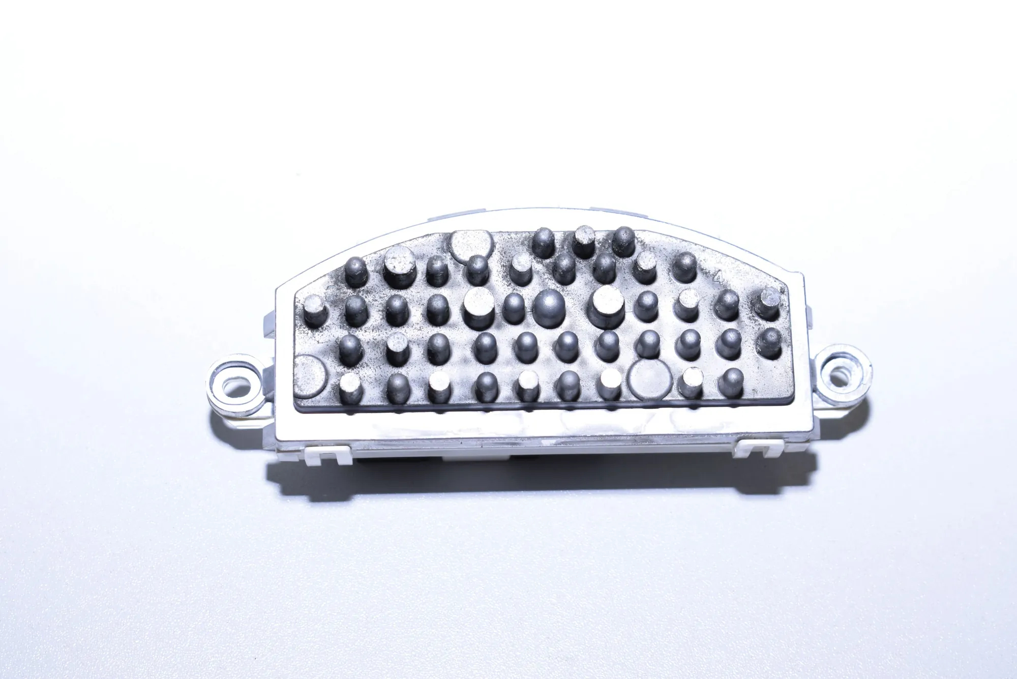 Interior Heater Resistor – OEM 9270254 · BMW 3 (F30, F80) BMW 3 (F30, F80) 2012