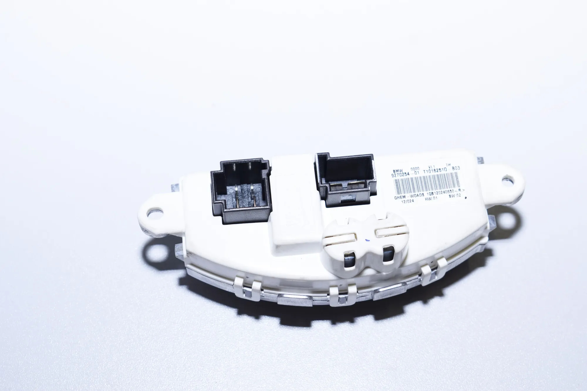 Interior Heater Resistor – OEM 9270254 · BMW 3 (F30, F80) BMW 3 (F30, F80) 2012 – 2