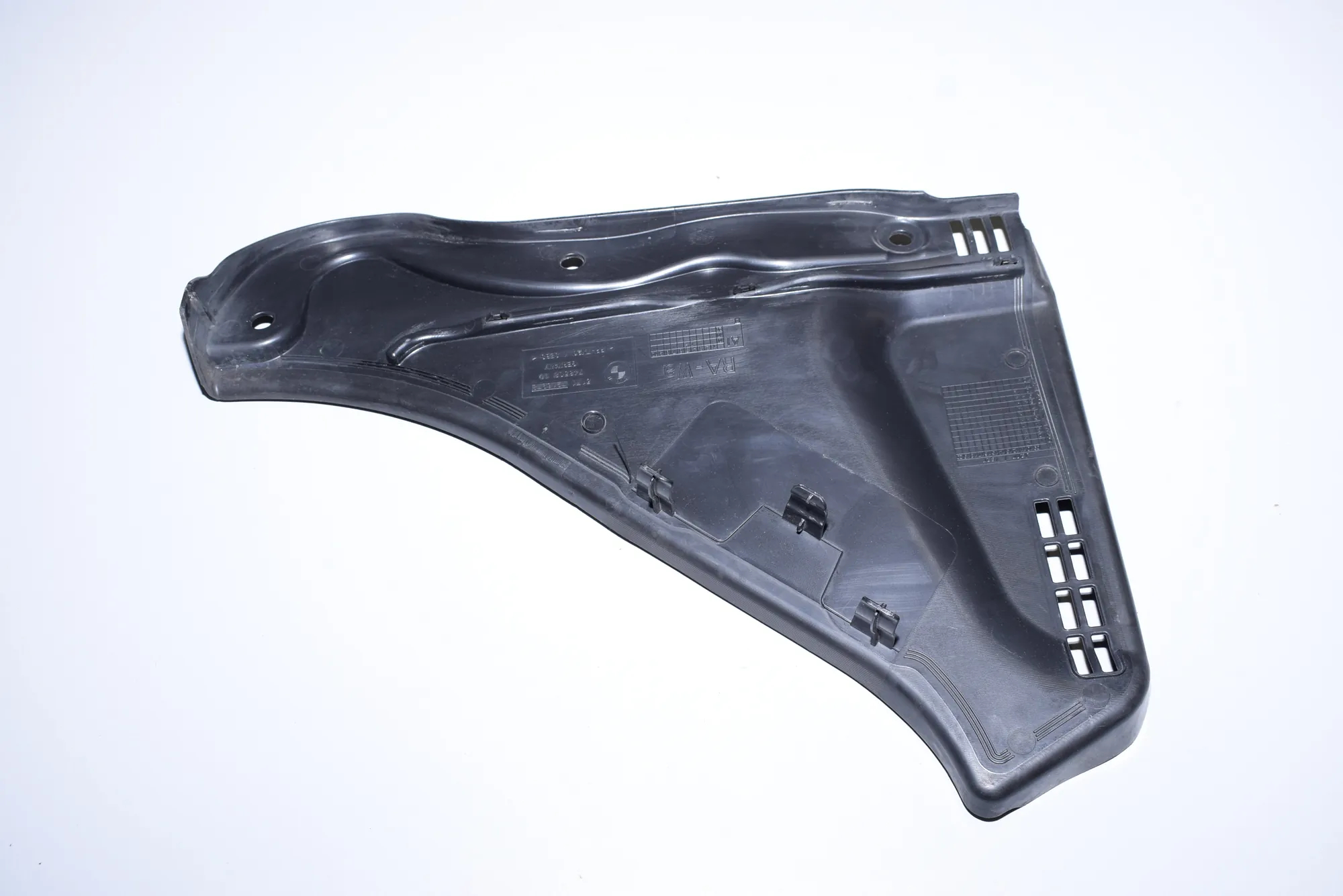 Other Trim Parts – OEM 7216978 · BMW 5 (F10) 520 d 2010 – 5