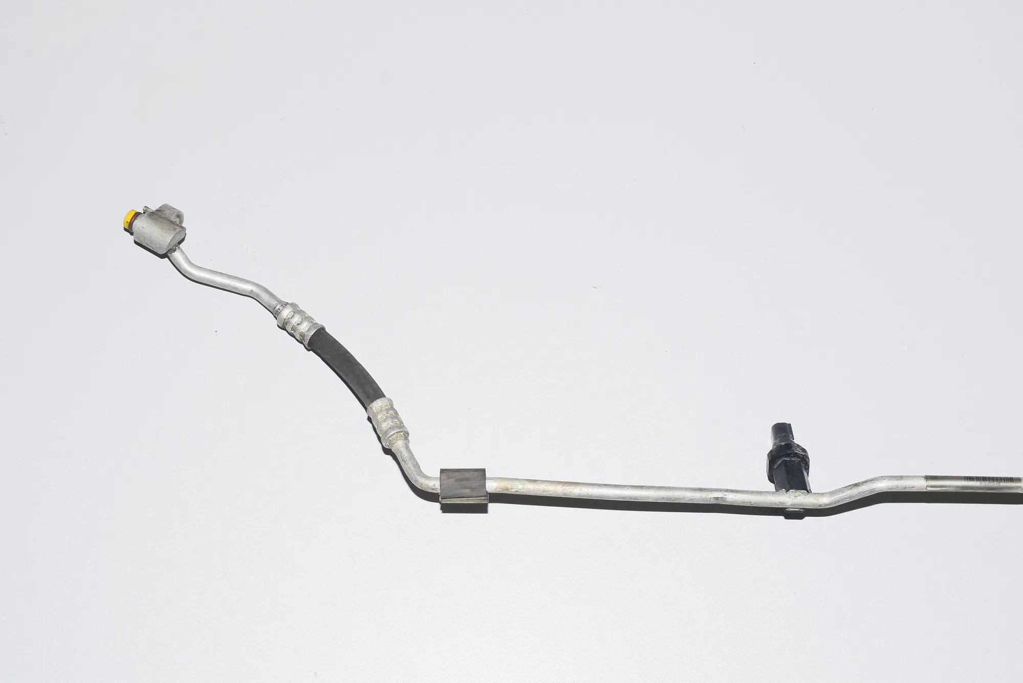 A/C Air Con Hose Pipe – OEM 9120003 · BMW 7 (F01, F02) BMW 7 (F01, F02) – 3