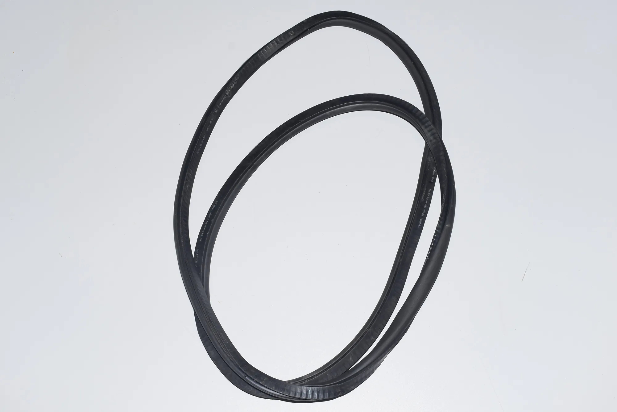 Rear Right Door Seal Rubber – OEM 7178029 · BMW 7 (F01, F02) BMW 7 (F01, F02) 2011