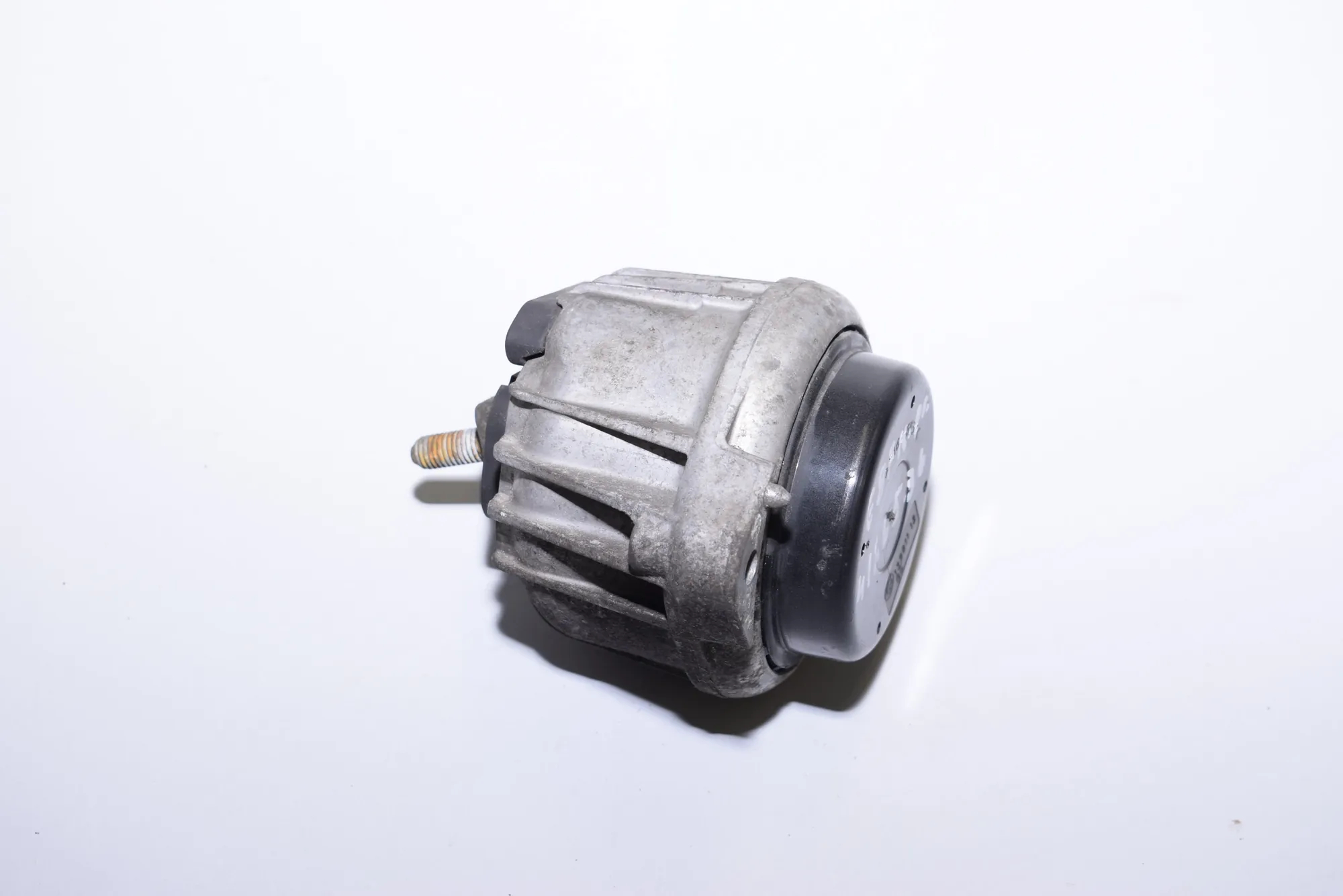Left Side Engine Mount – OEM 139811 · BMW 1 (E87) 118 d 2008