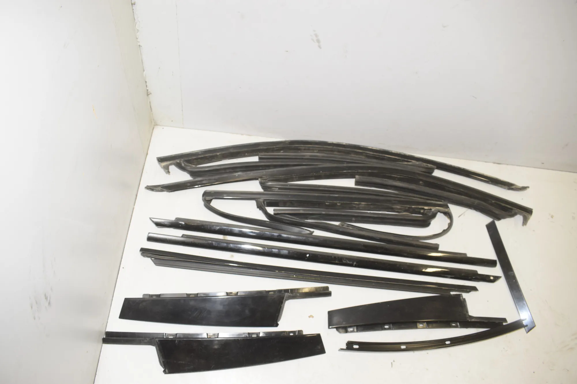 Exterior Trim Kit – OEM 7407403 · BMW 3 Touring (G21) (2019 - -) 320 d 2024 – 2