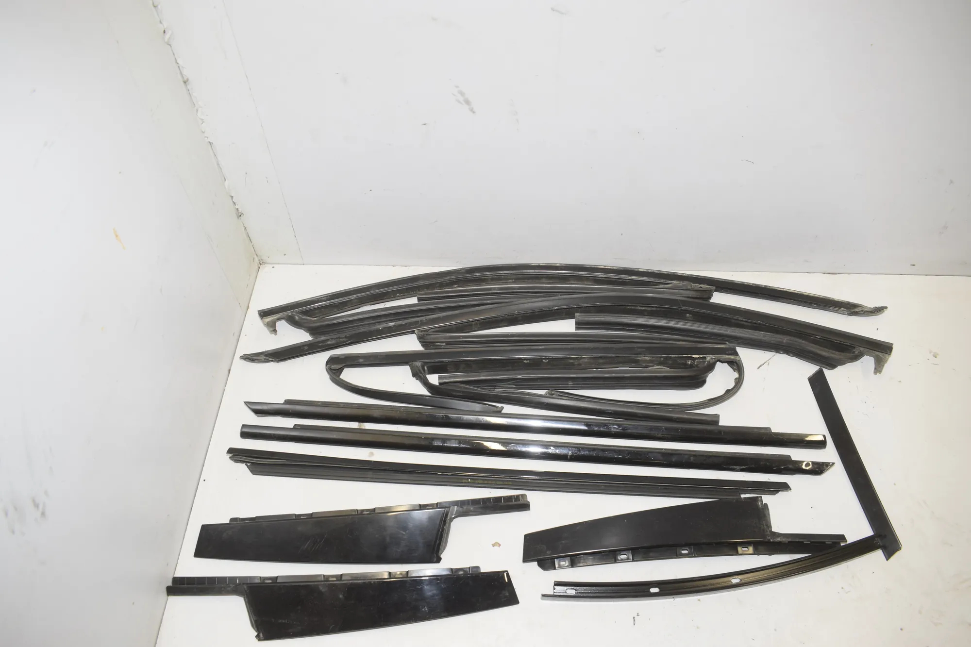 Exterior Trim Kit – OEM 7407403 · BMW 3 Touring (G21) (2019 - -) 320 d 2024